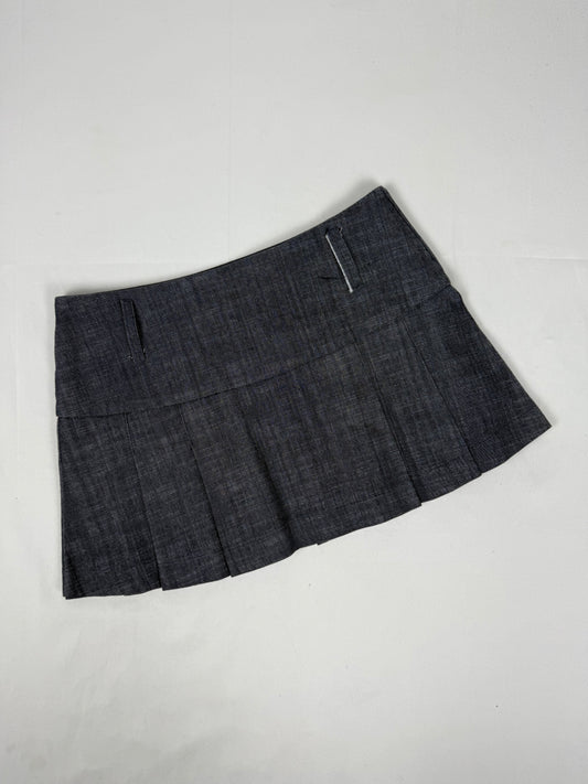 Navy low rise denim pleated mini skirt (S/M)