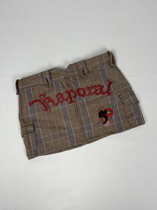 Beige check print low rise cargo mini skirt (S/M)