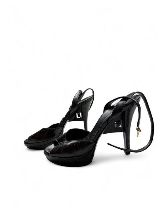 Black leather FF logo heels (37.5)