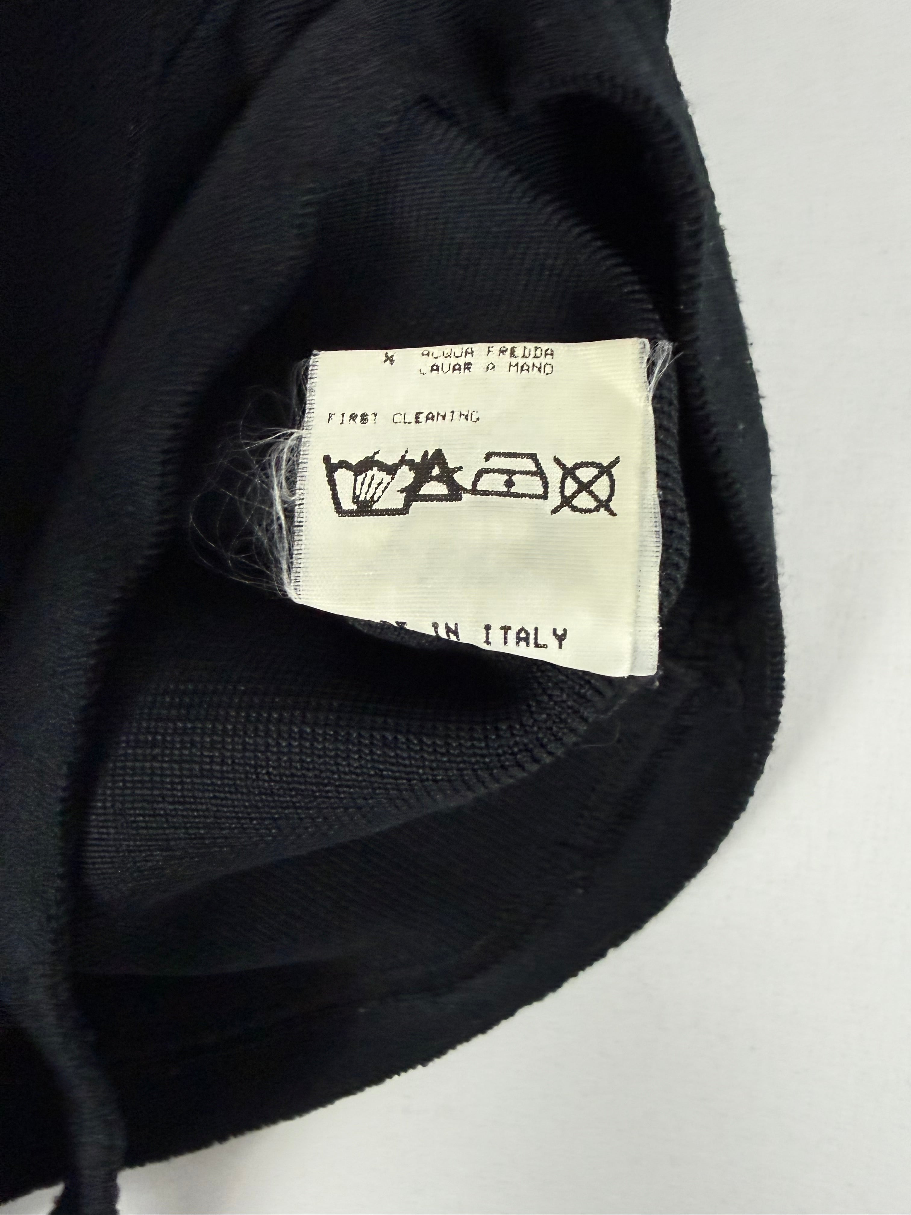 Black hooded stretchy top (S/M)