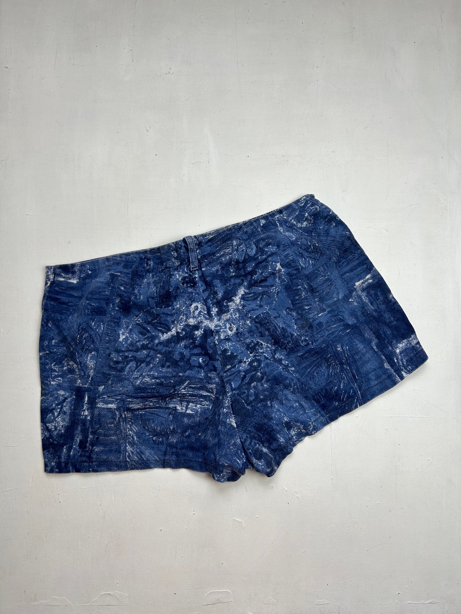 Navy blue denim jean's print cotton mid rise mini short (M)