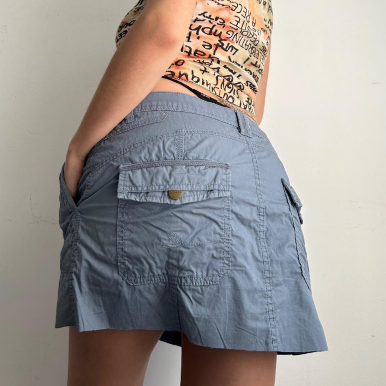 Blue 100% cotton low rise cargo mini skirt (M)
