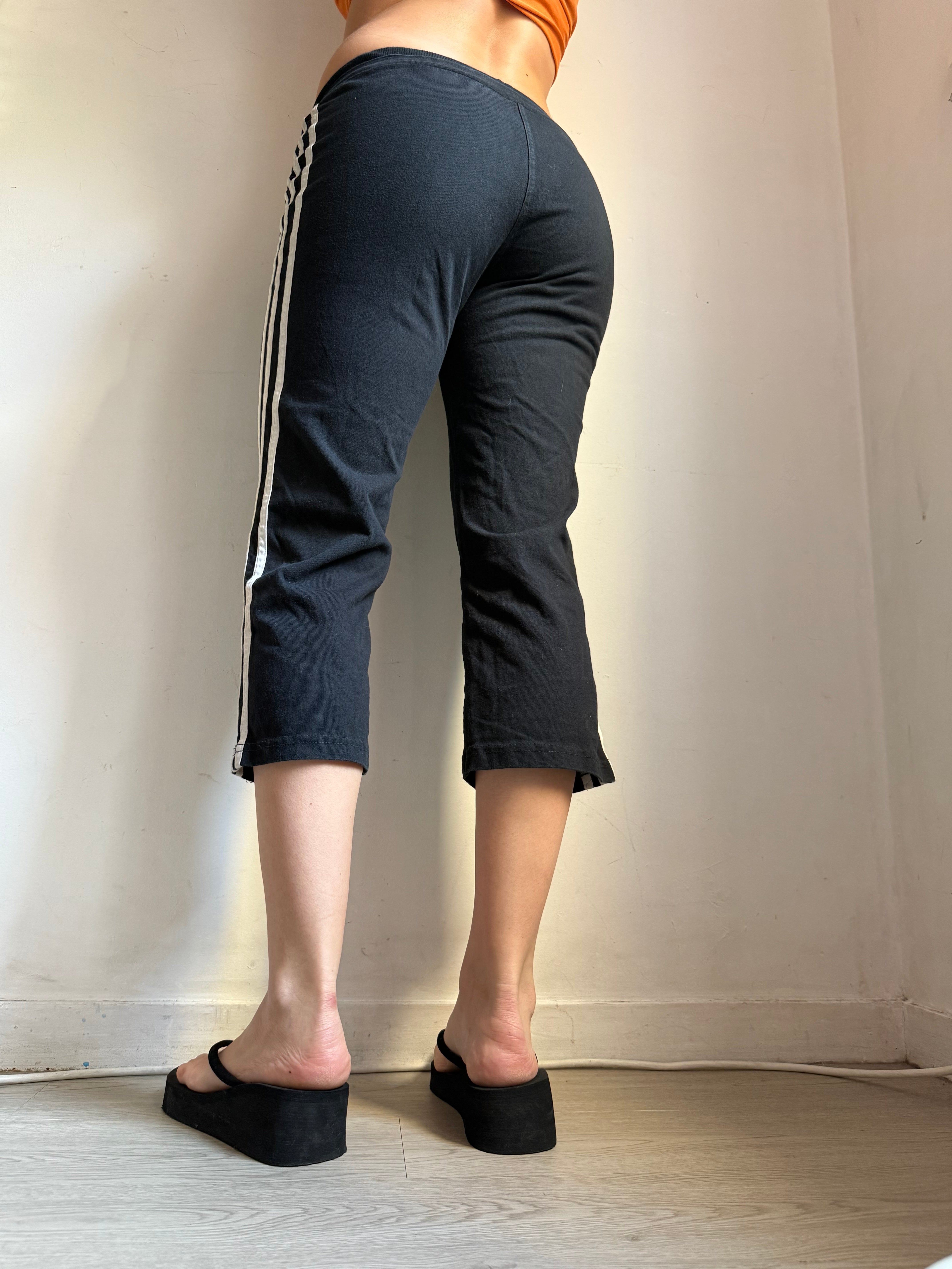 Black activewear cami pants (XS)