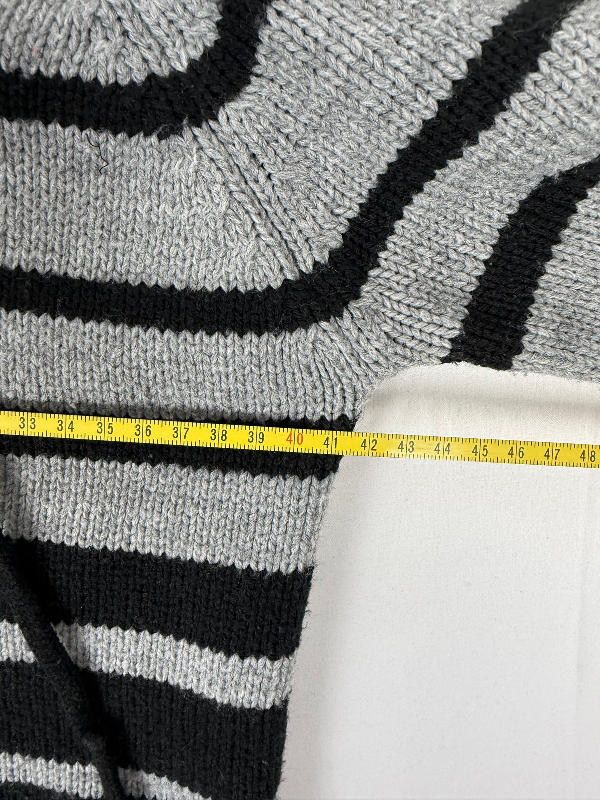 Black & grey striped hooded jumper (M)