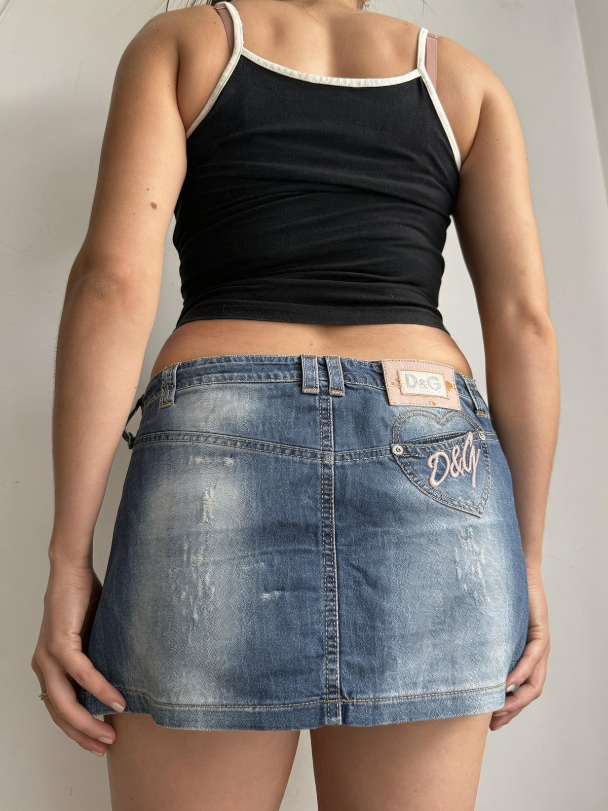 Blue denim low rise mini skirt (M)