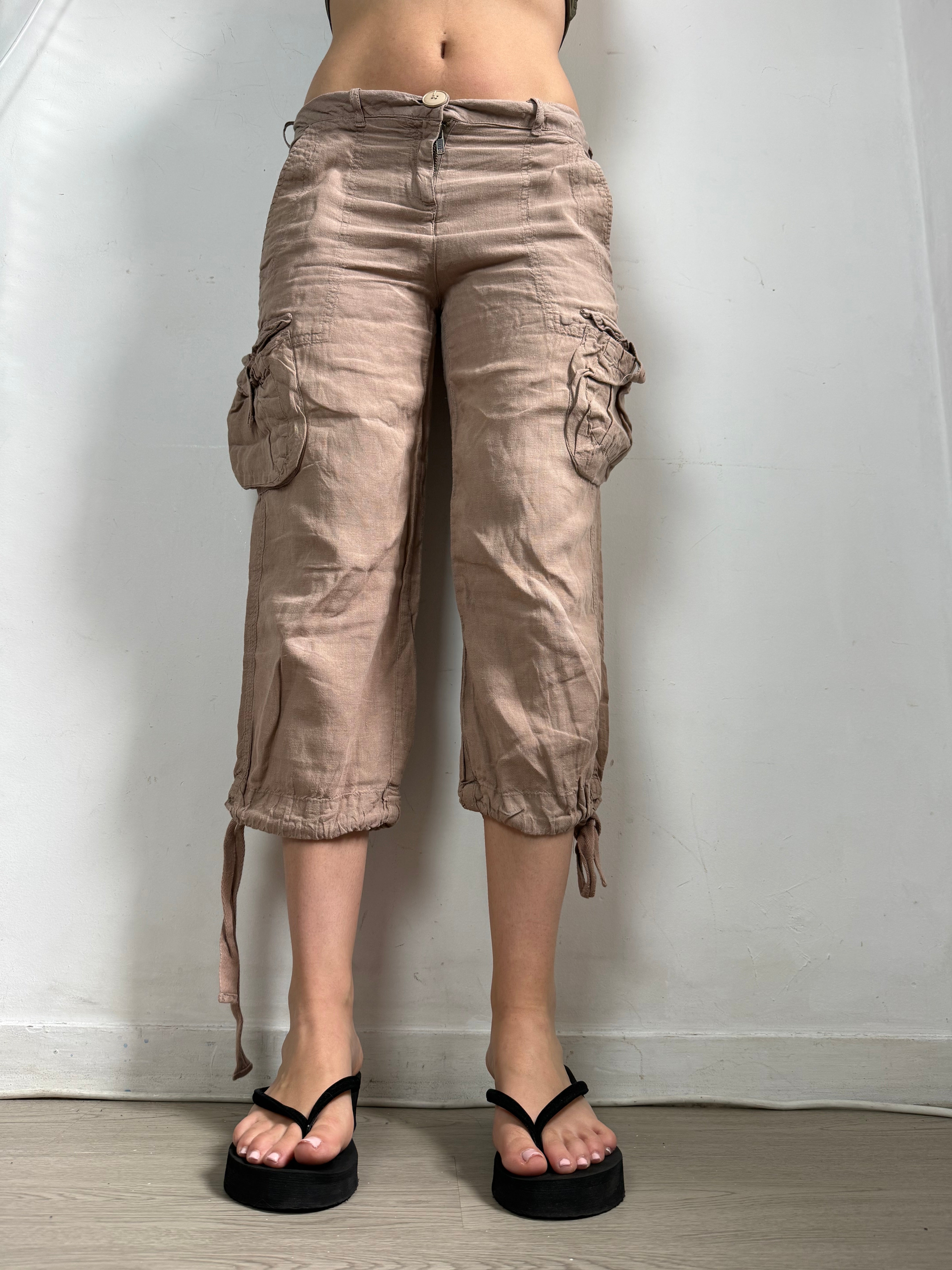 Brown 100% linen utility low rise capri pants (M)