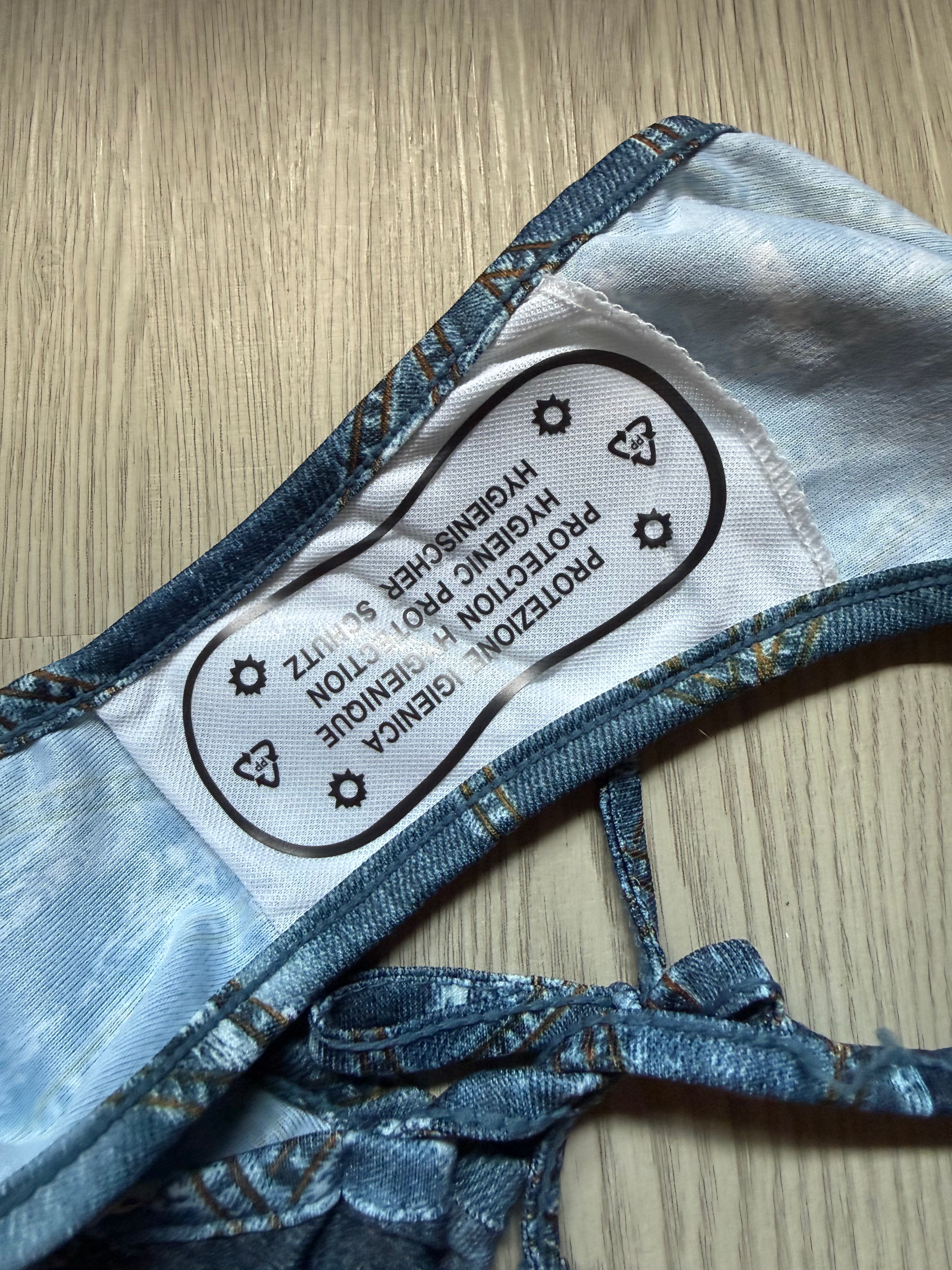Blue denim print low rise bikini bottom (S/M)