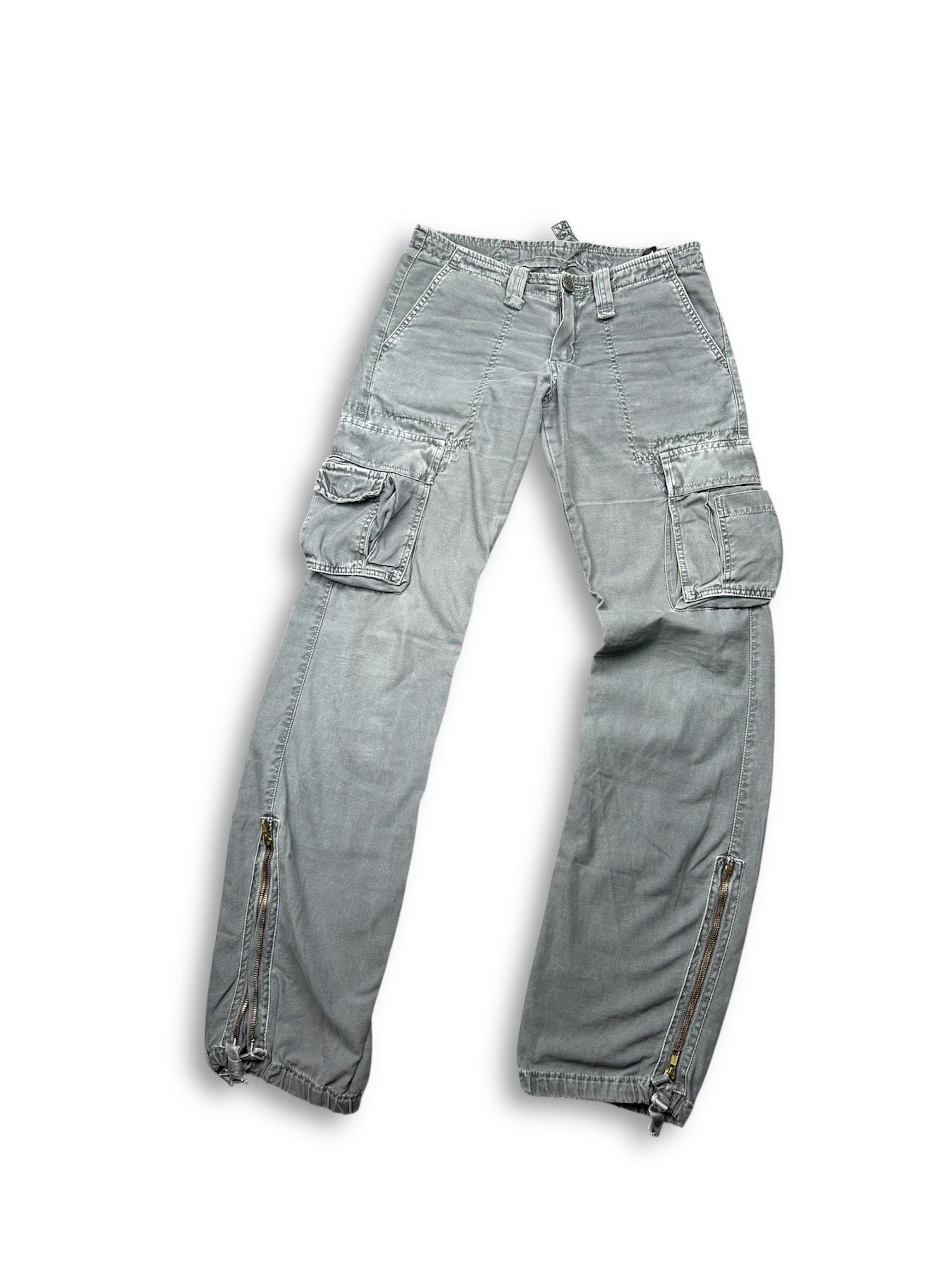 Grey cargo denim low rise baggy pants (XS)