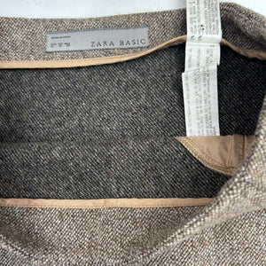 Beige wool mini office skirt with pockets (S/M)