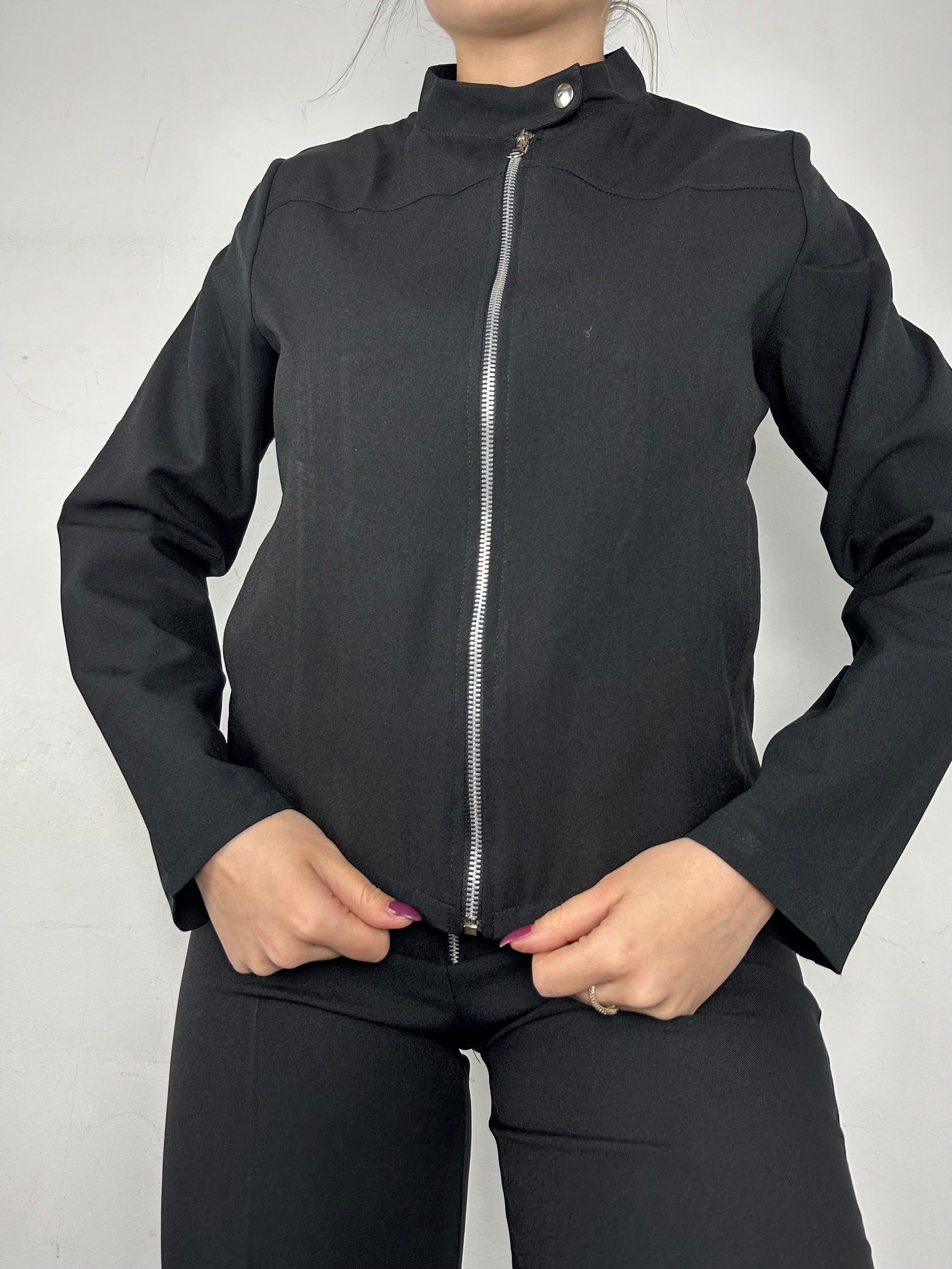 Black zip up office siren jacket (M)