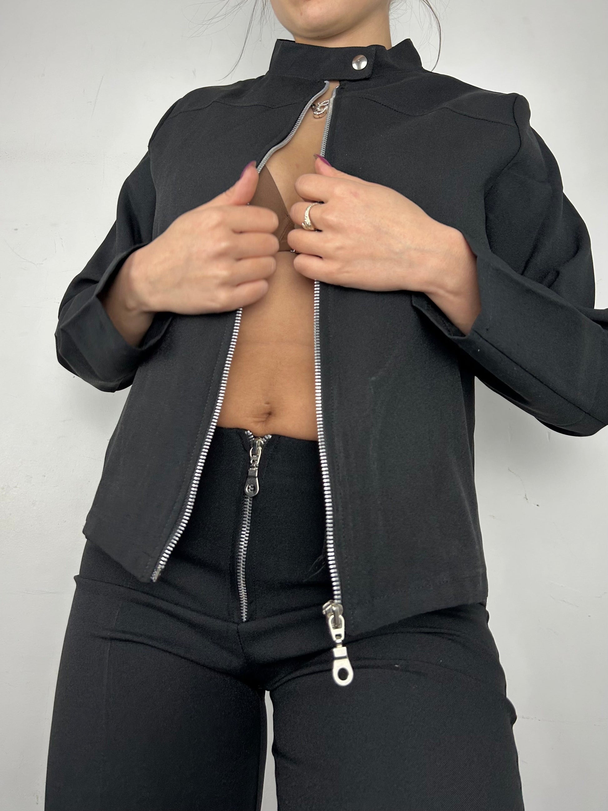Black zip up office siren jacket (M)