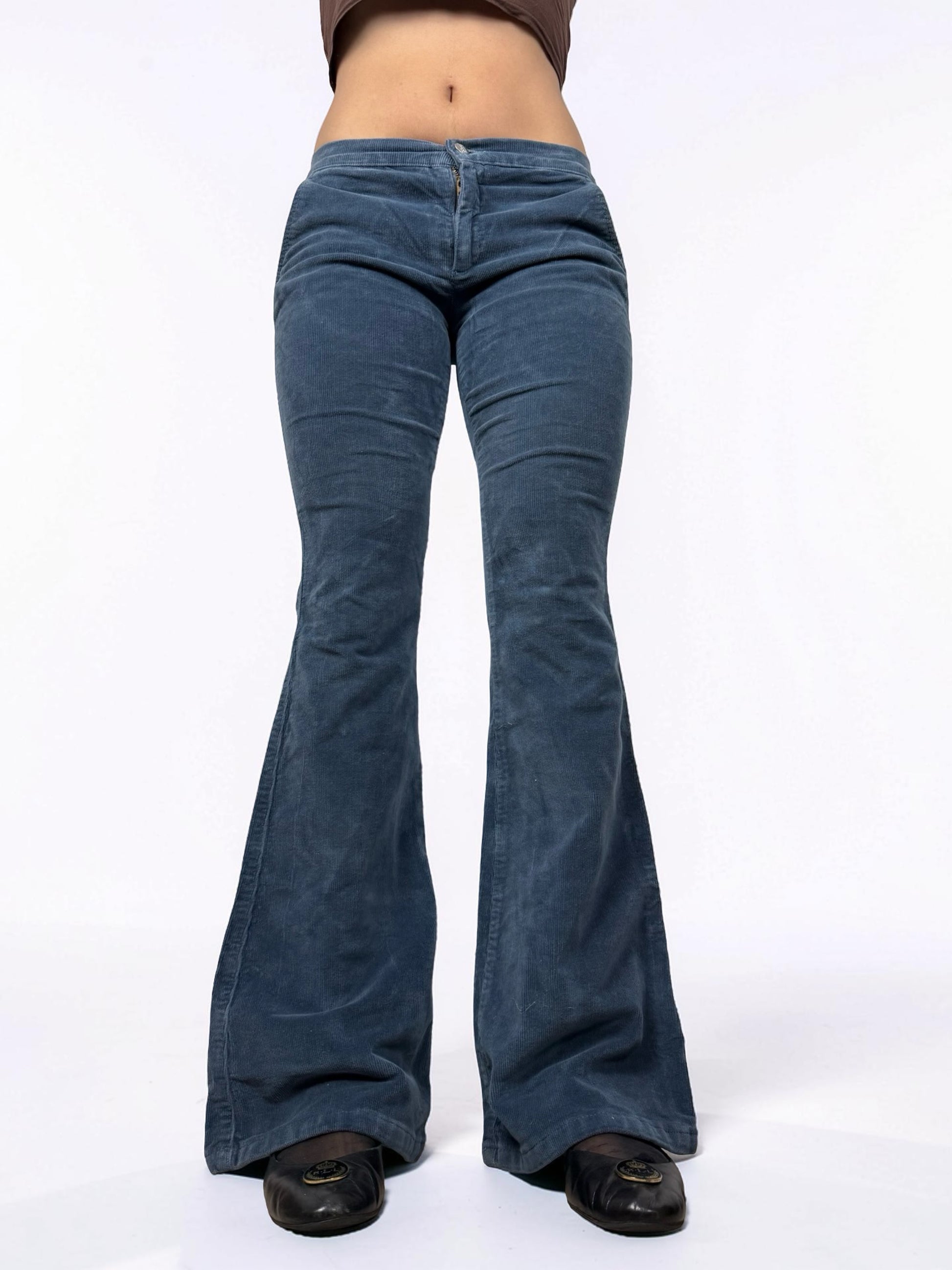 Blue velvet ribbed denim low rise flare pants (S)