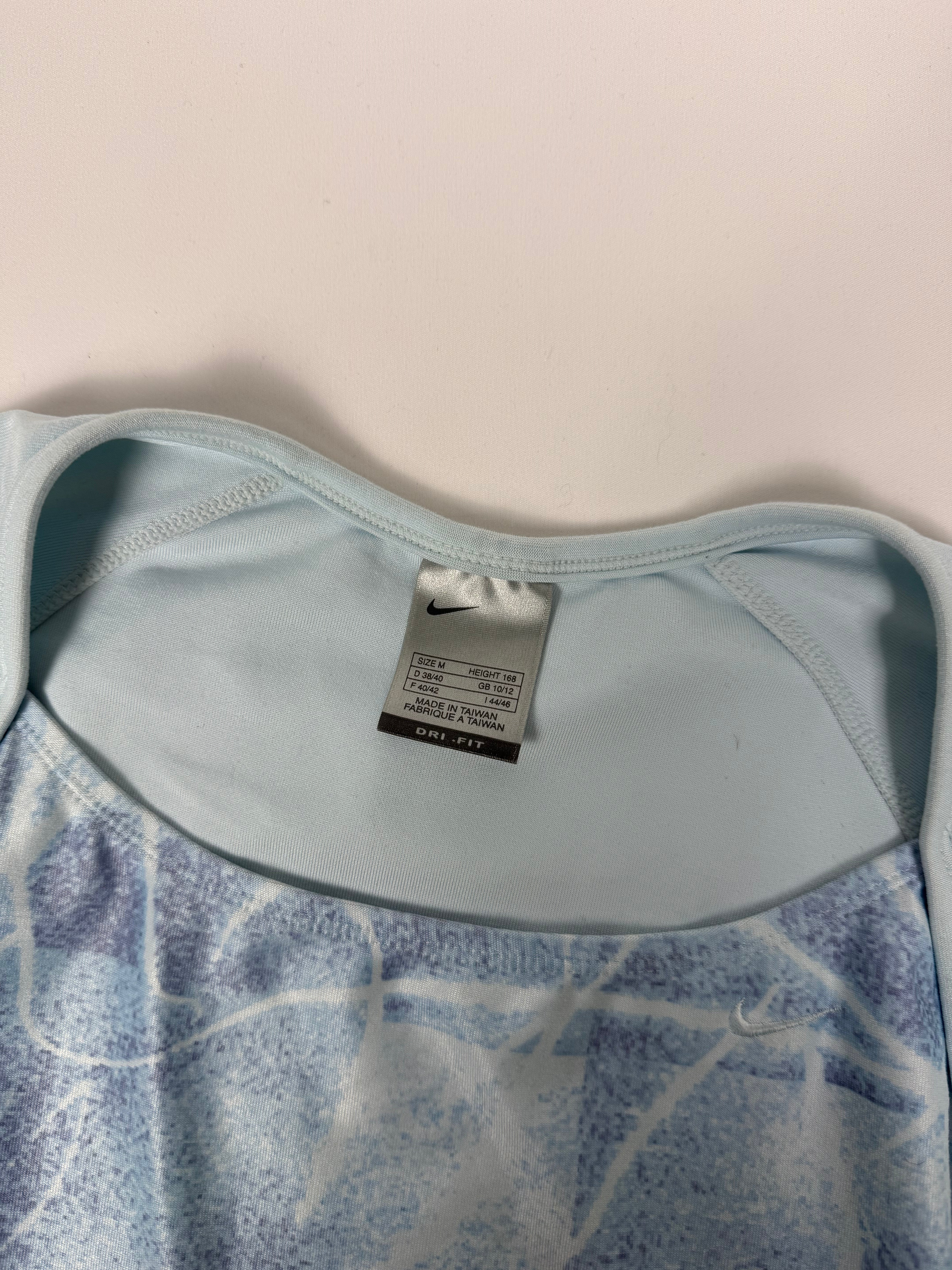 Baby blue activewear swoosh logo tee (S/M)
