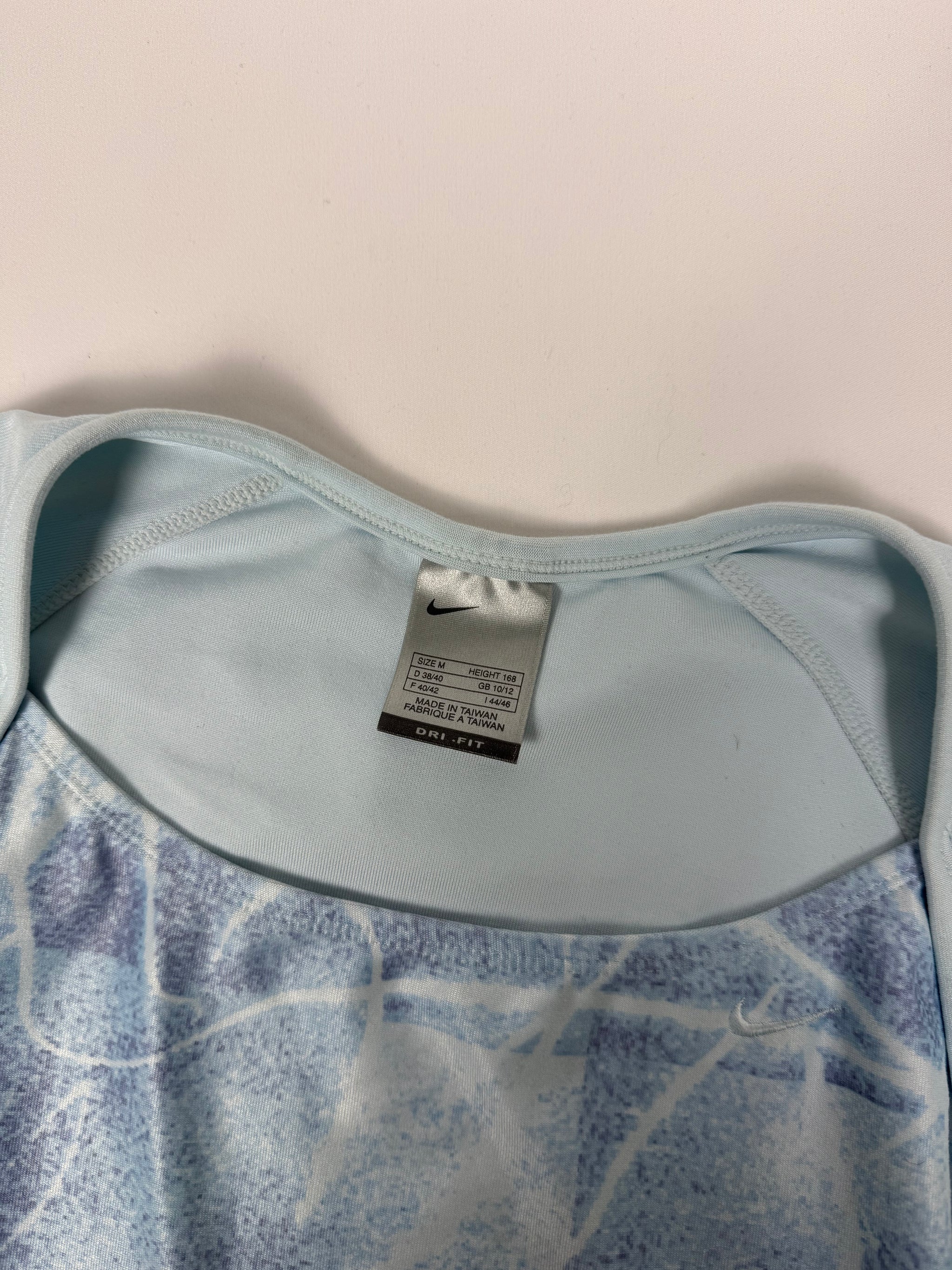 Baby blue activewear swoosh logo tee (S/M)