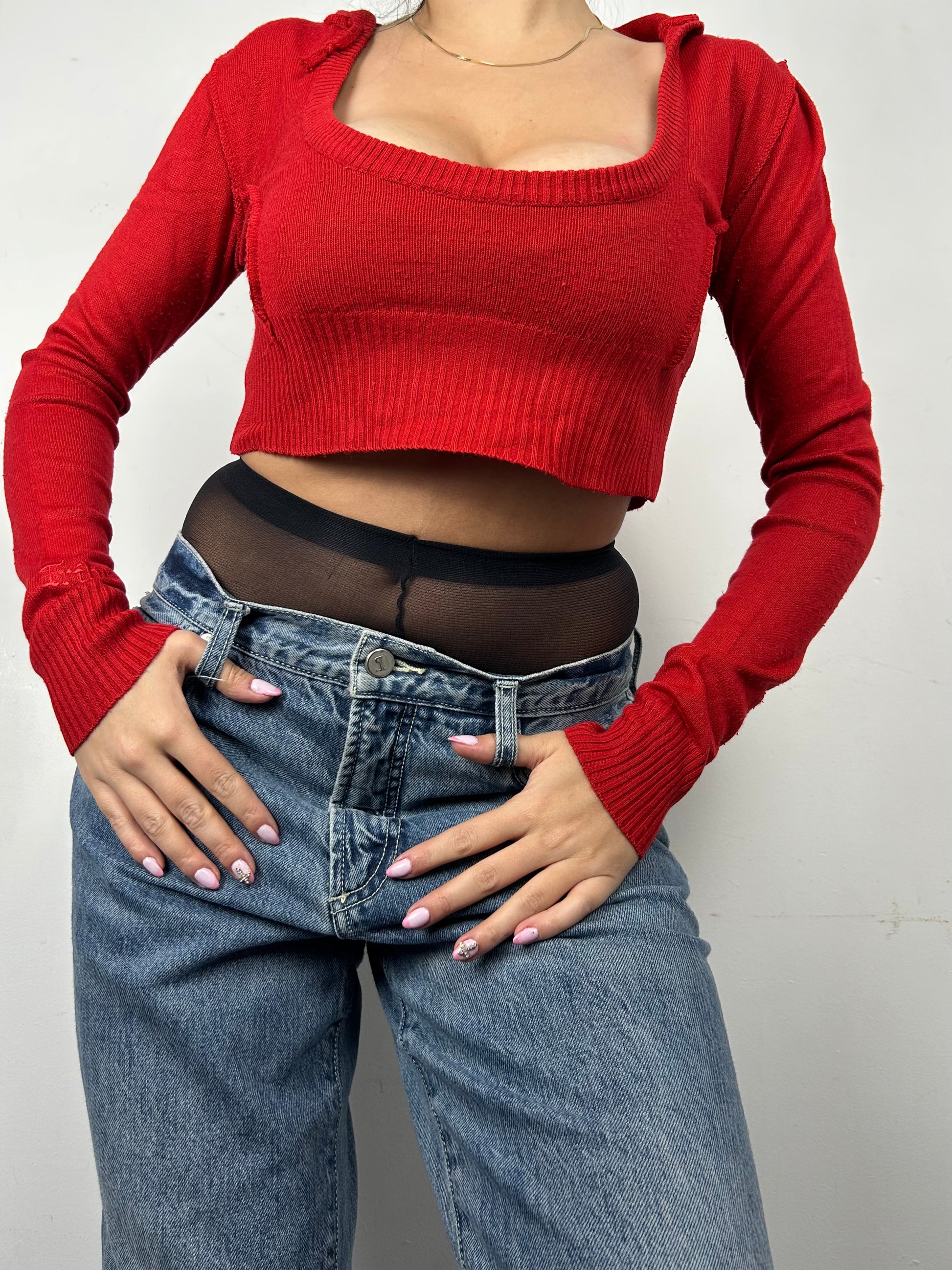 Red crop knitted hoodie jumper (XS/S)