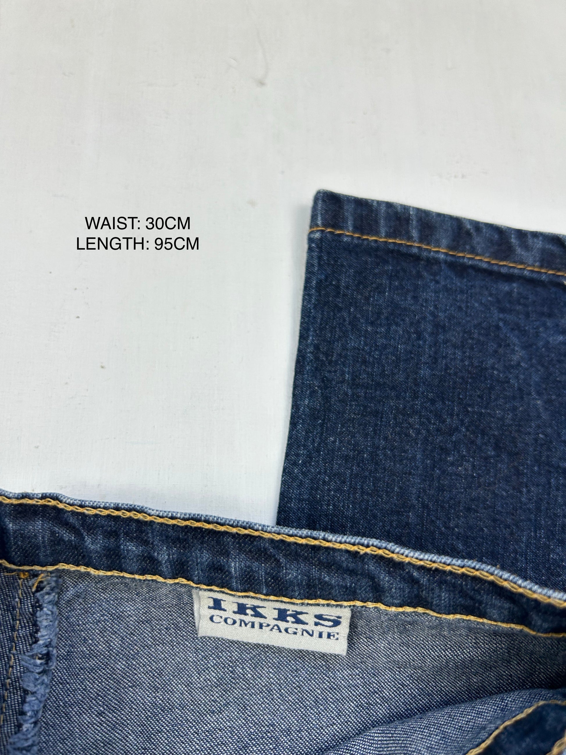 Blue denim mid rise flare / bootcut  pants (XS)