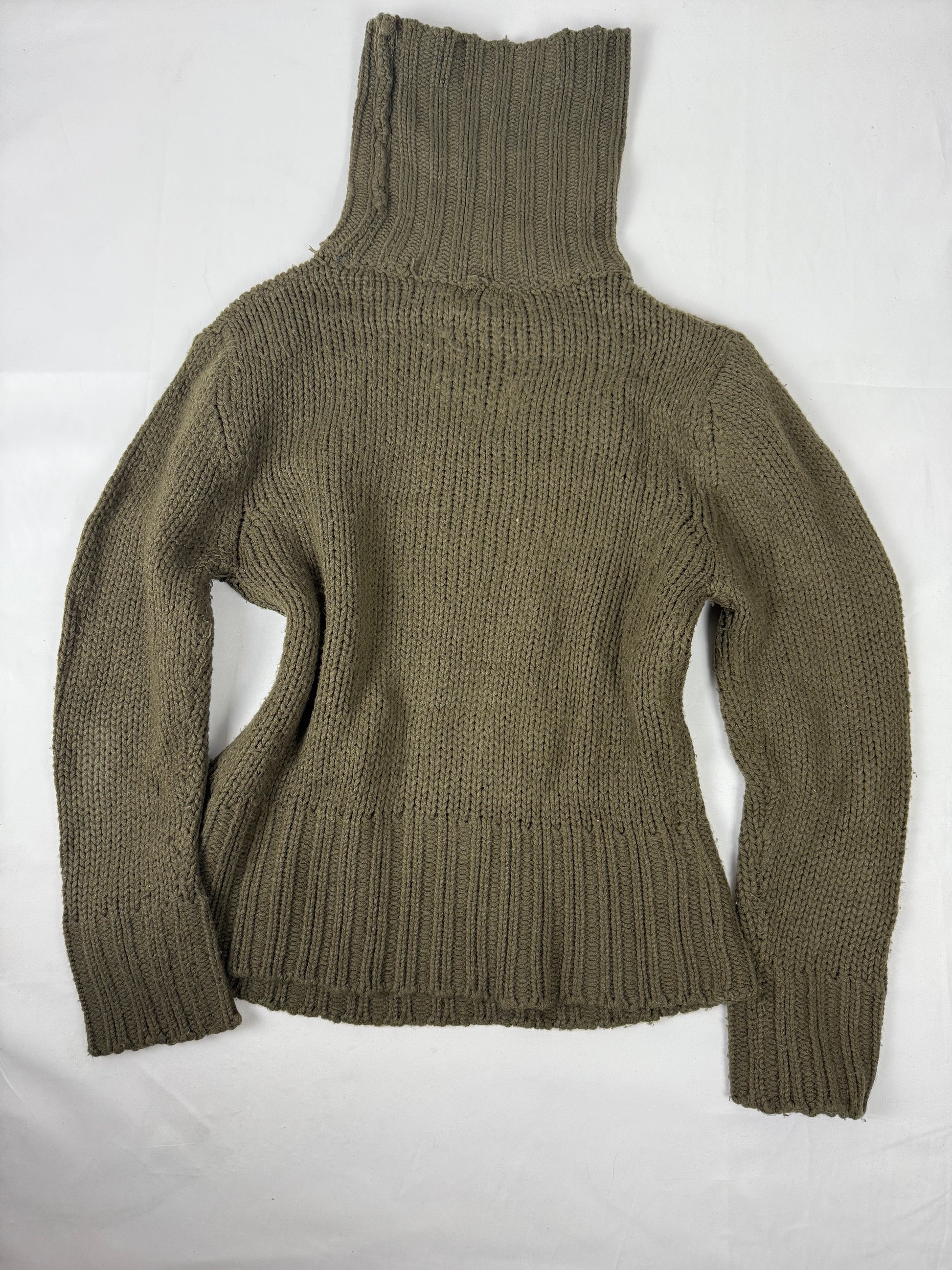 Khaki turtleneck jumper (M/L)