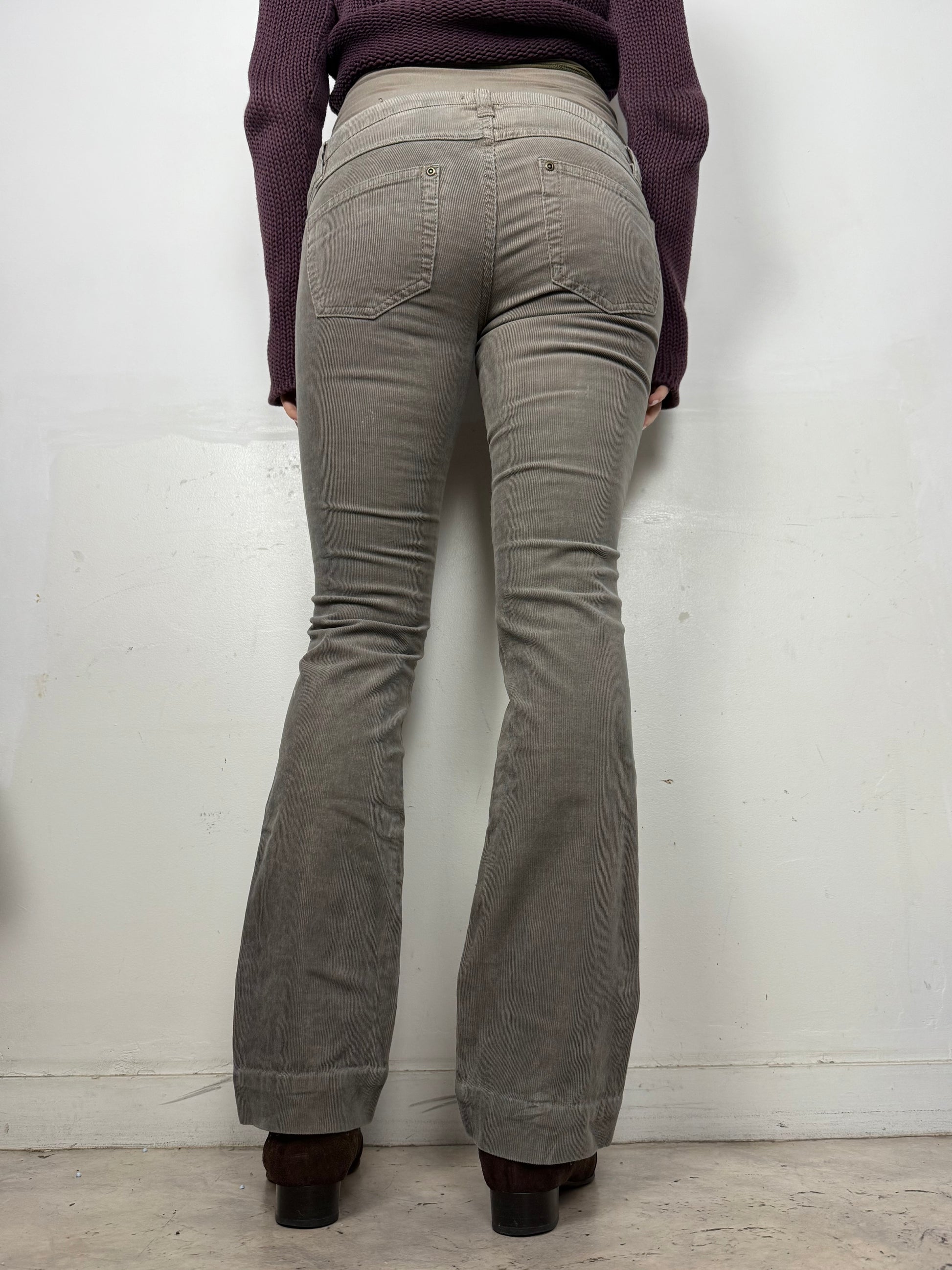 Khaki velvet ribbed denim low rise bootcut pants (XS/S)
