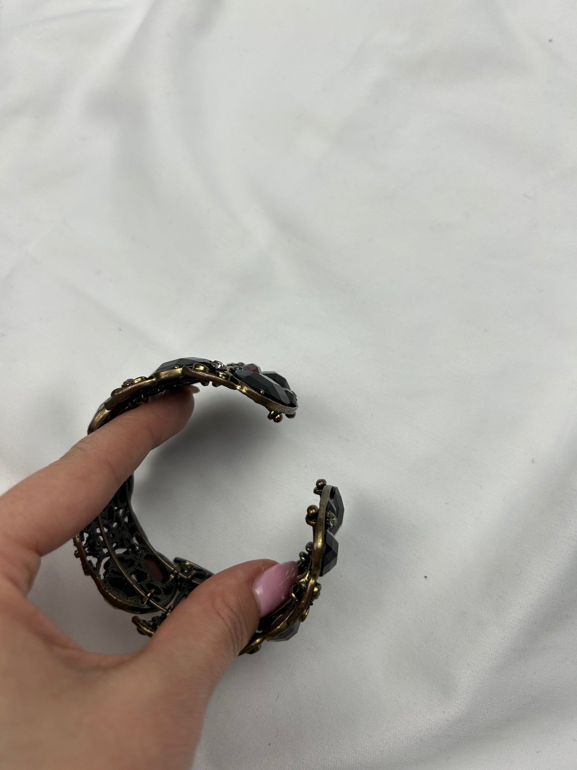 Gems pearls bangle bracelet