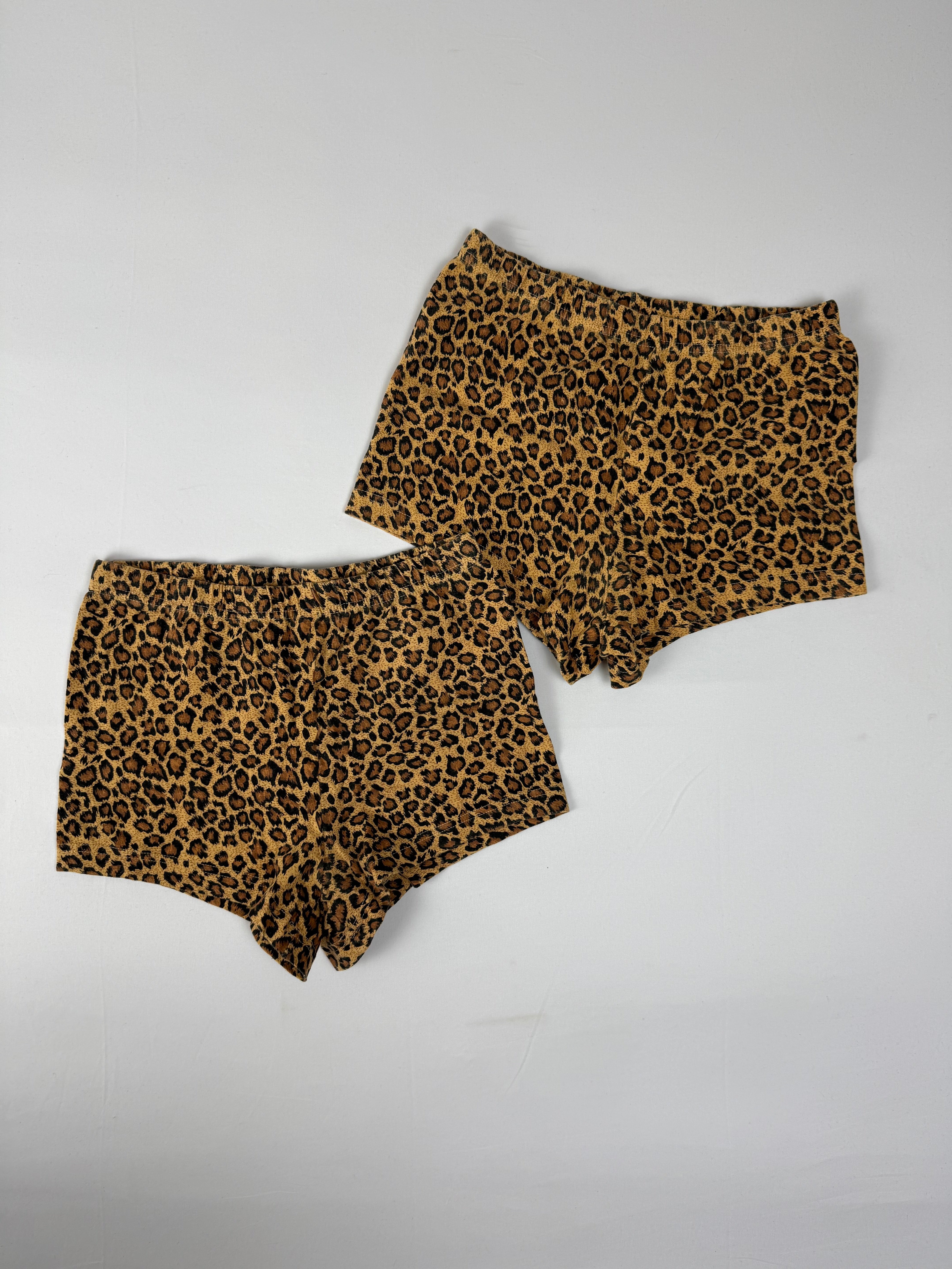 Beige animal print low rise mini short (S)