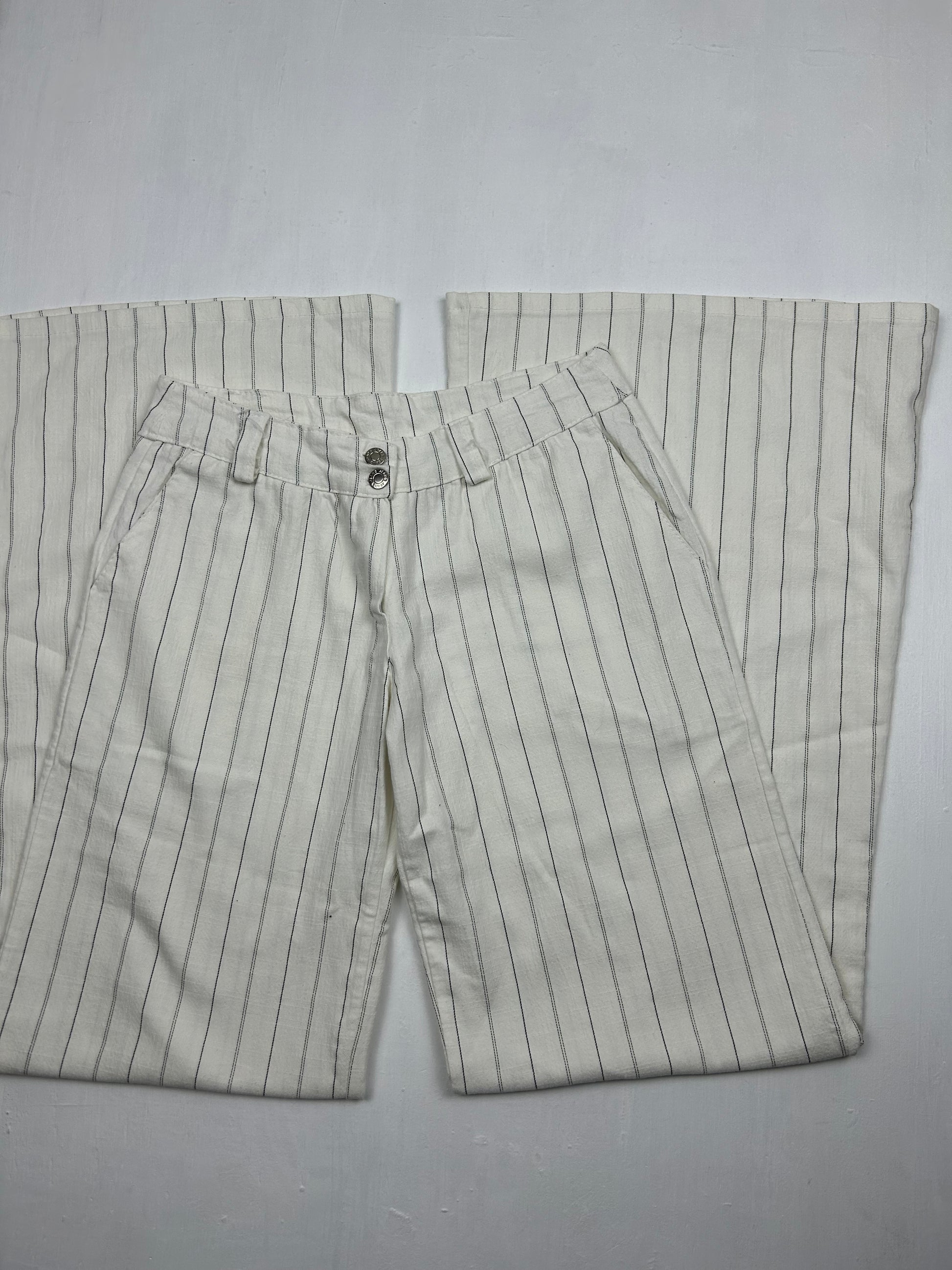 White striped office low waist flare bootcut pants (XS)