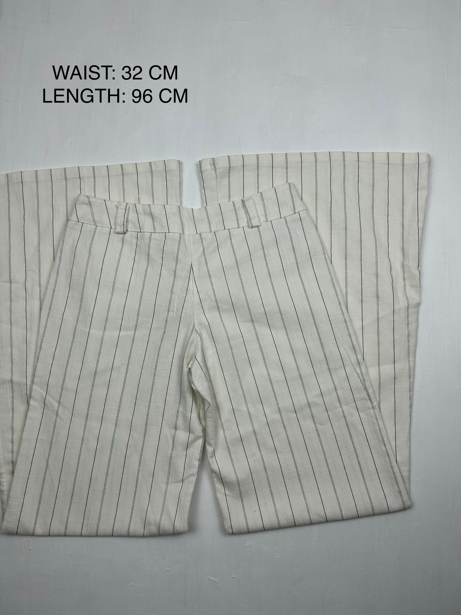 White striped office low waist flare bootcut pants (XS)