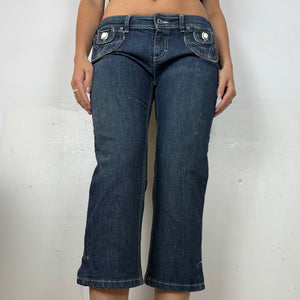 Navy denim low rise capri pants (M)