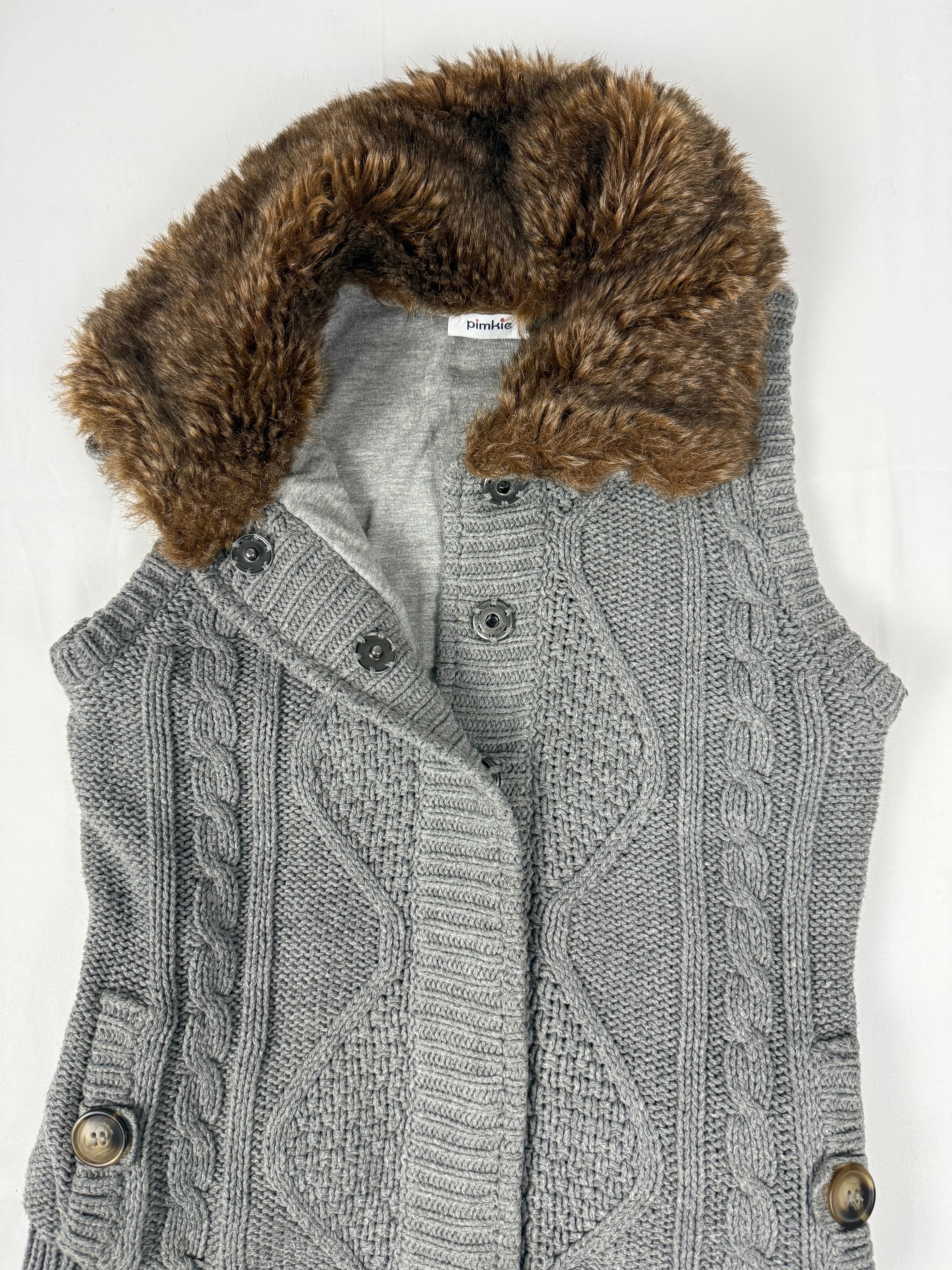 Grey faux fur neck knitted sleeveless cardigan jumper (S)