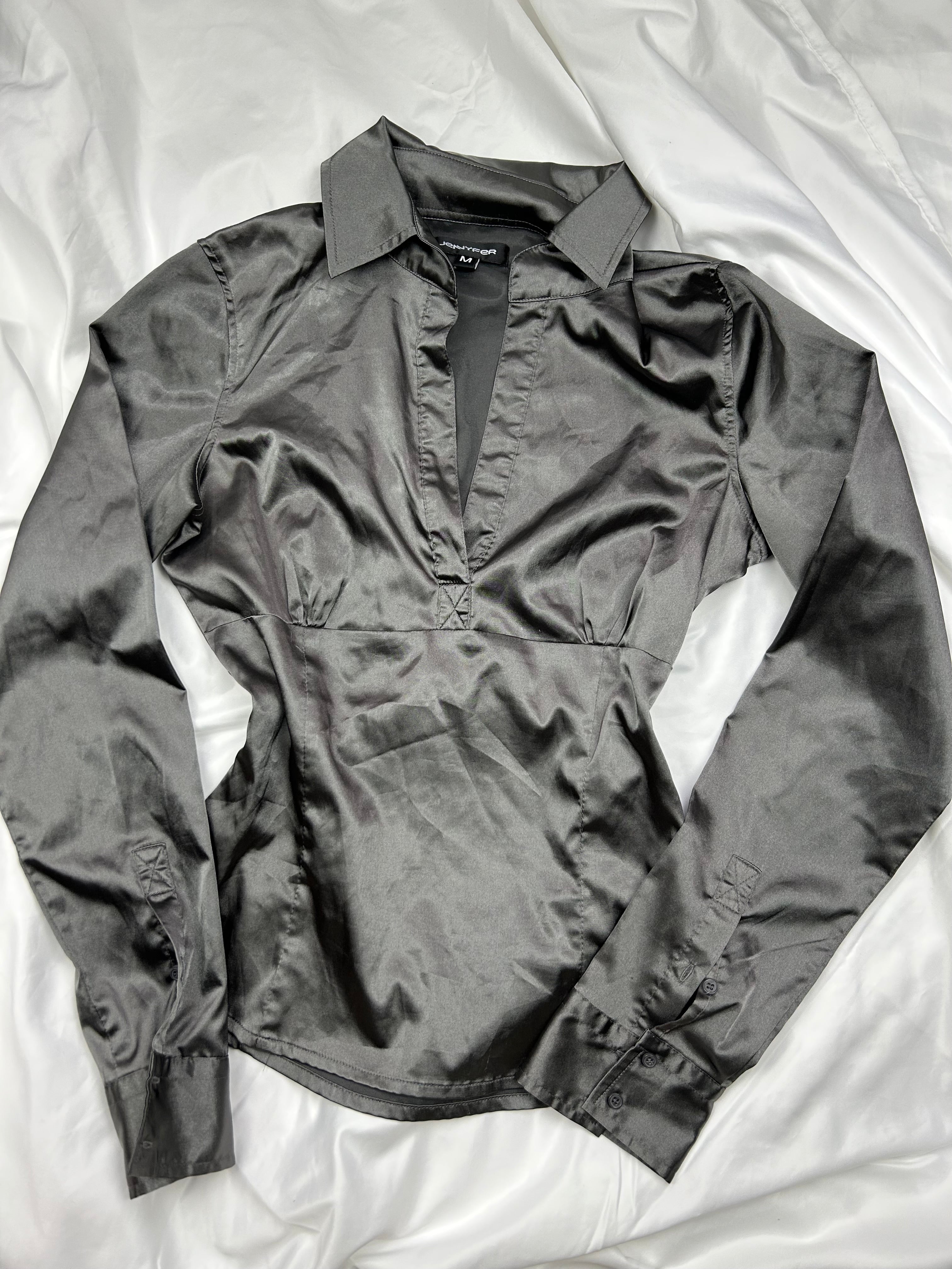 Grey satin effect long sleeves shirt (S/M)