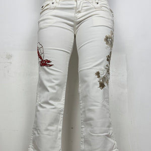 White low rise embroidered denim capri pants (M/L)