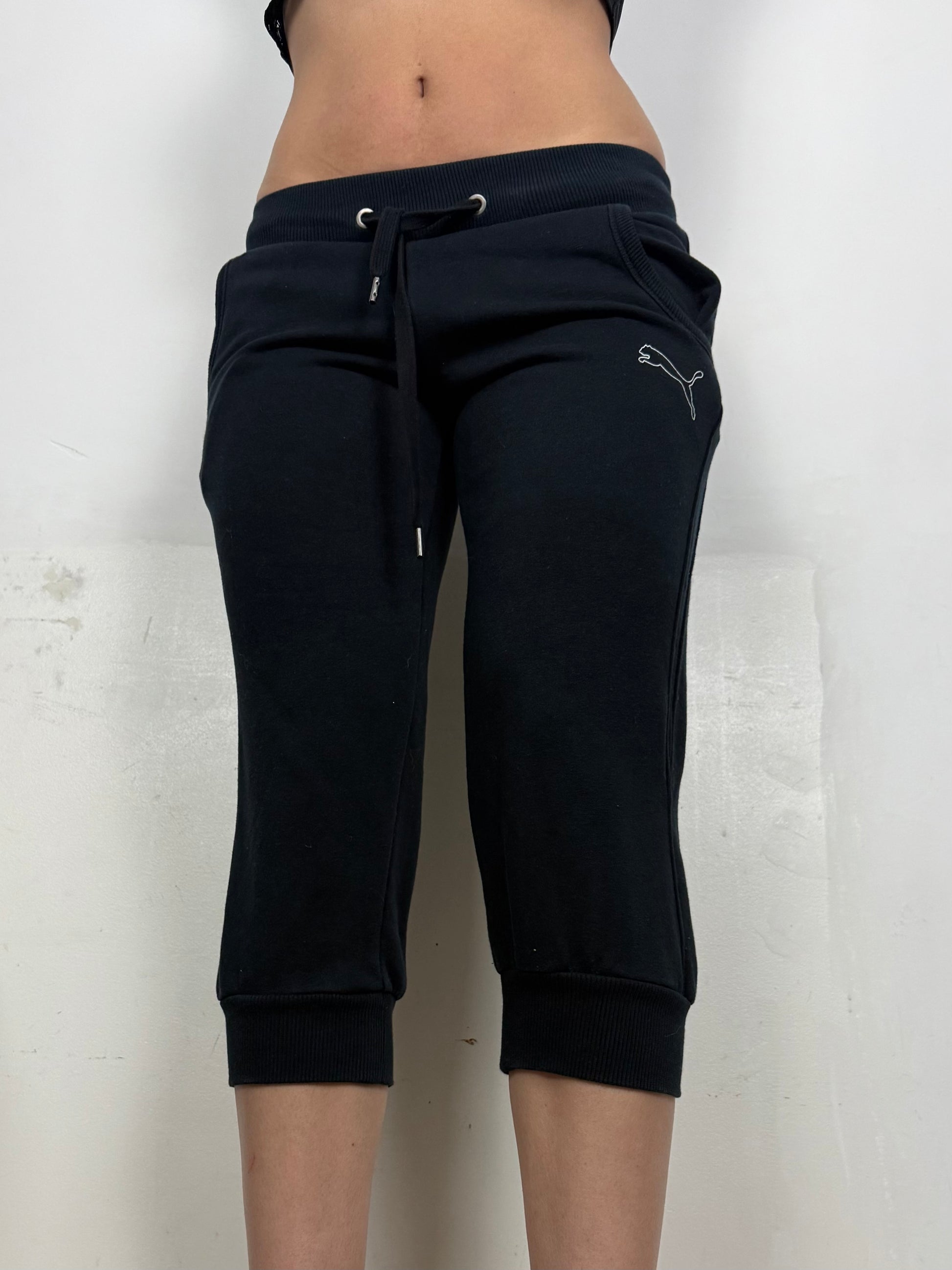 Black low rise cotton capri joggers pants (XS/S)