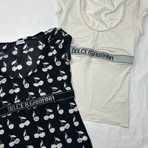 Lycra logo stretchy tee