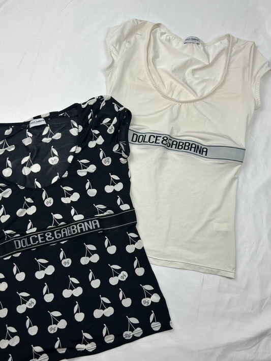 Lycra logo stretchy tee