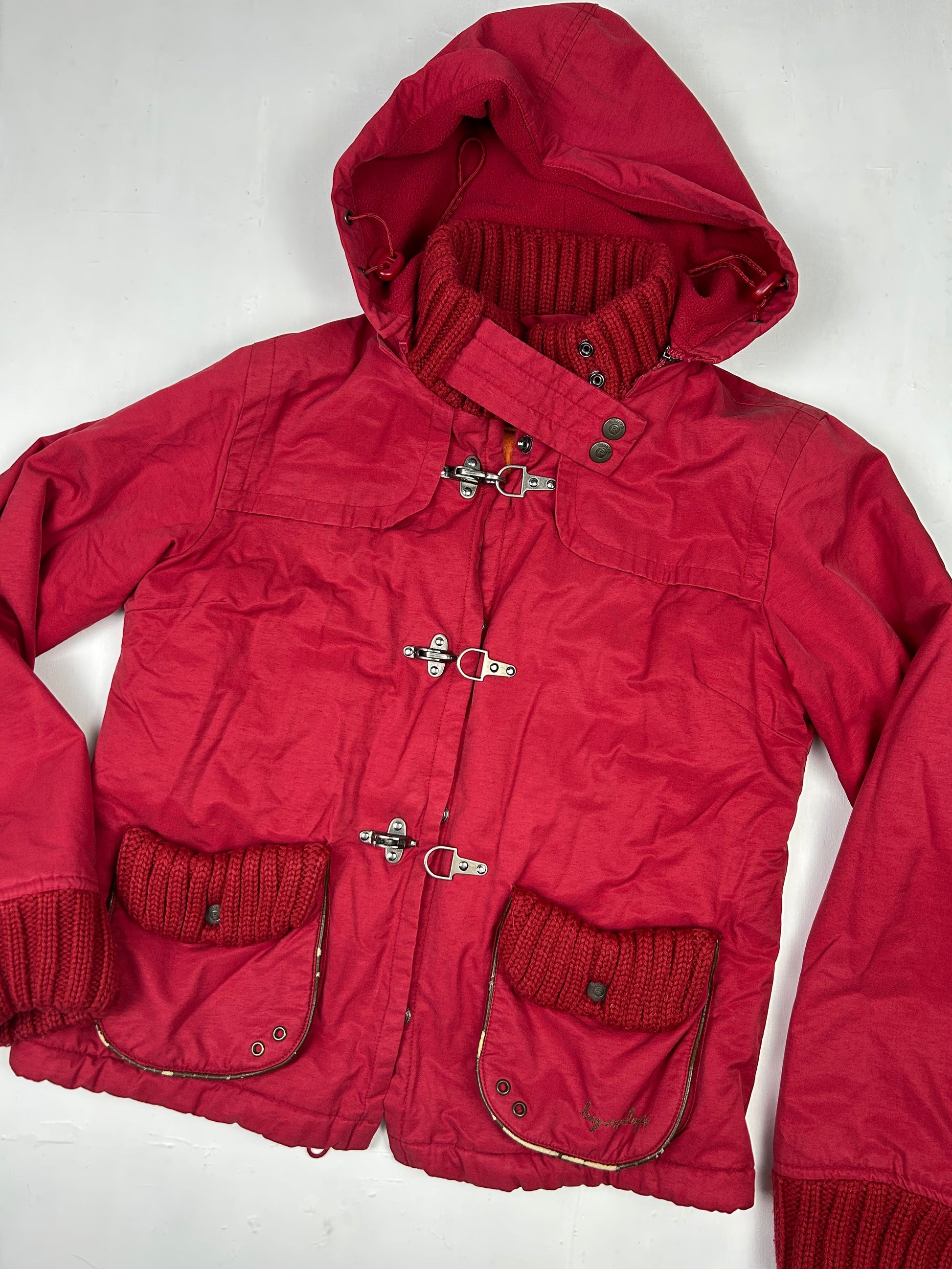 Red  winter puffer jacket (M)
