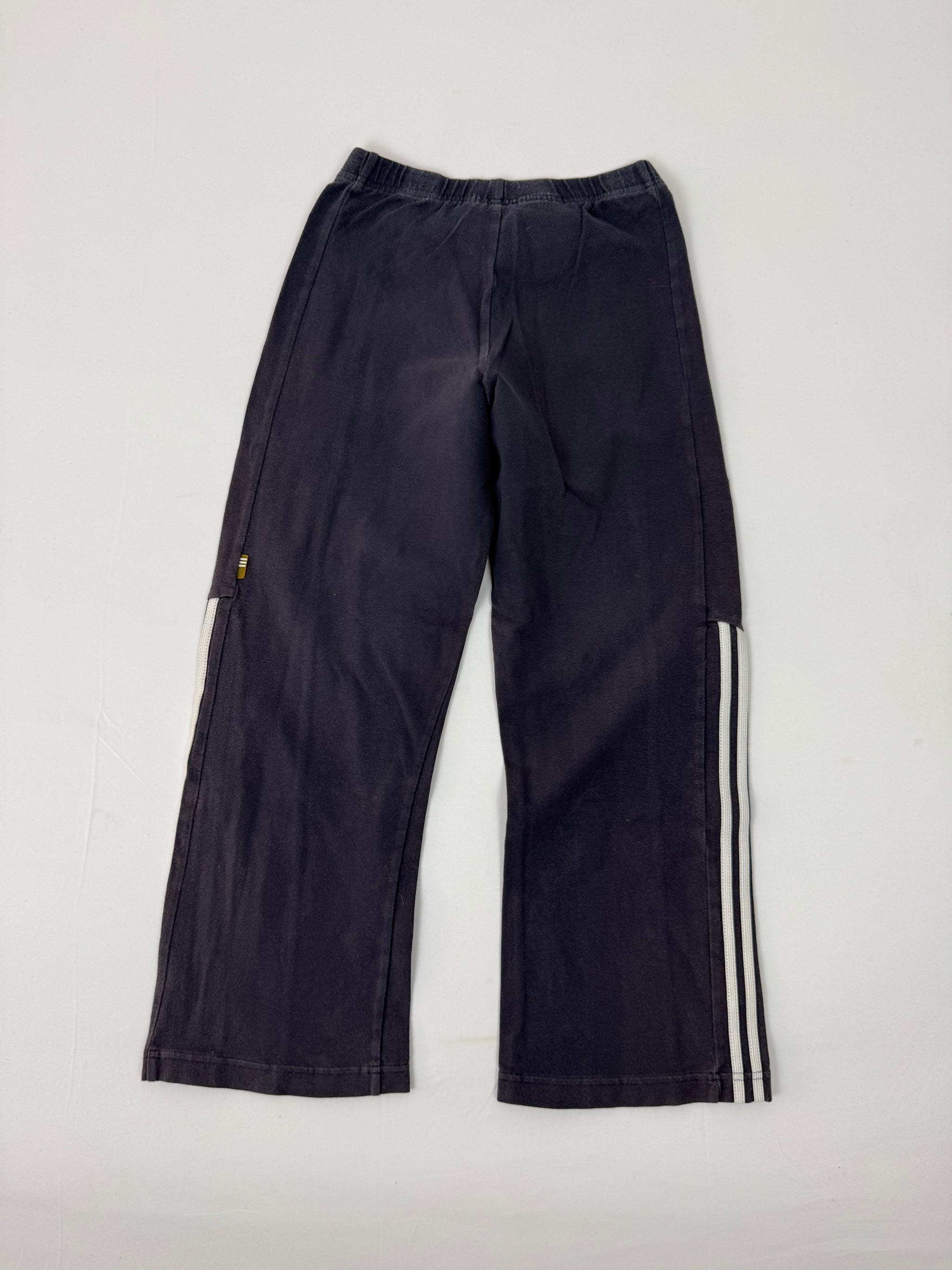 Navy activewear low rise capri pants (XS)