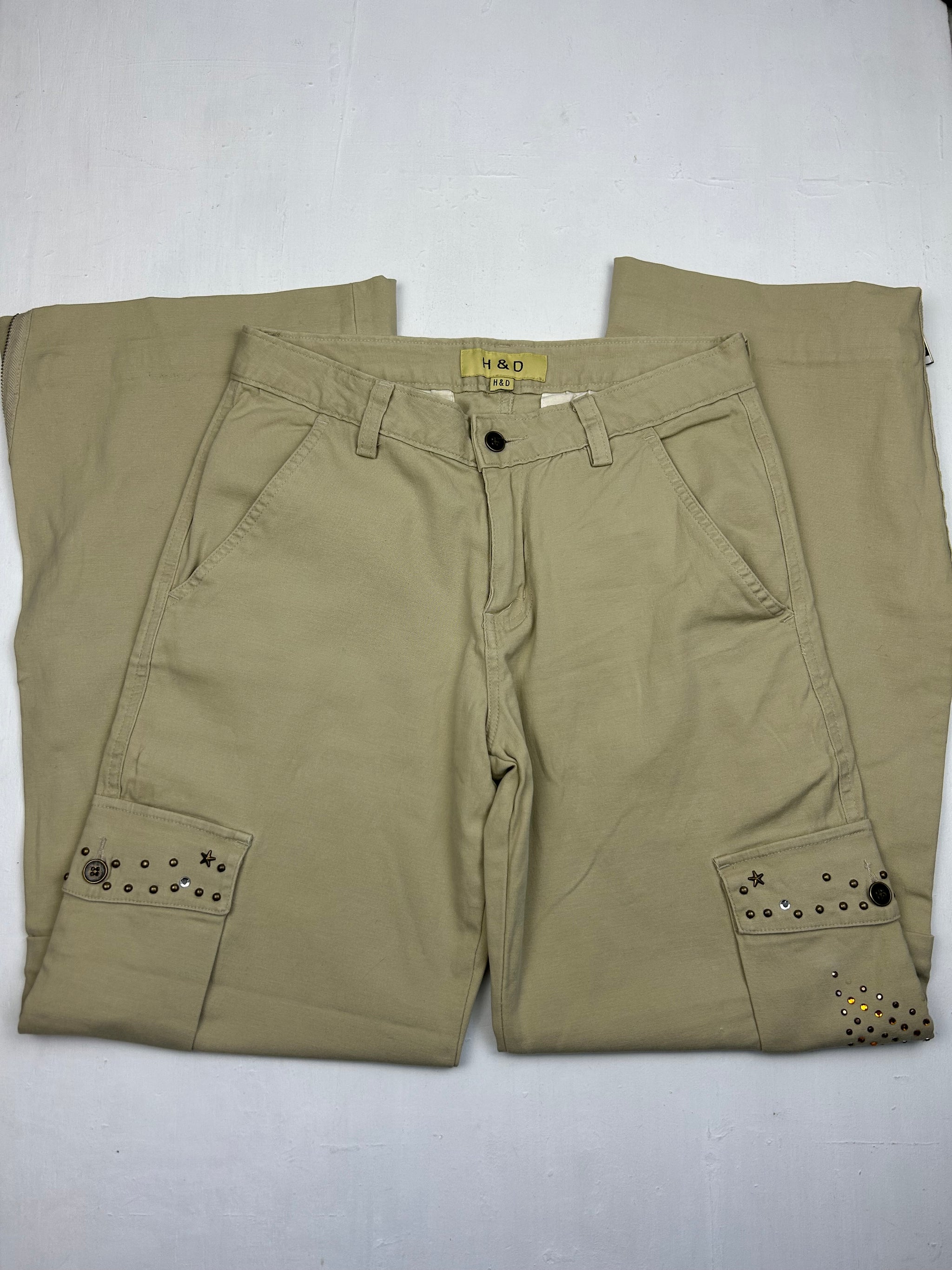 Beige low rise cargo baggy pants (S)