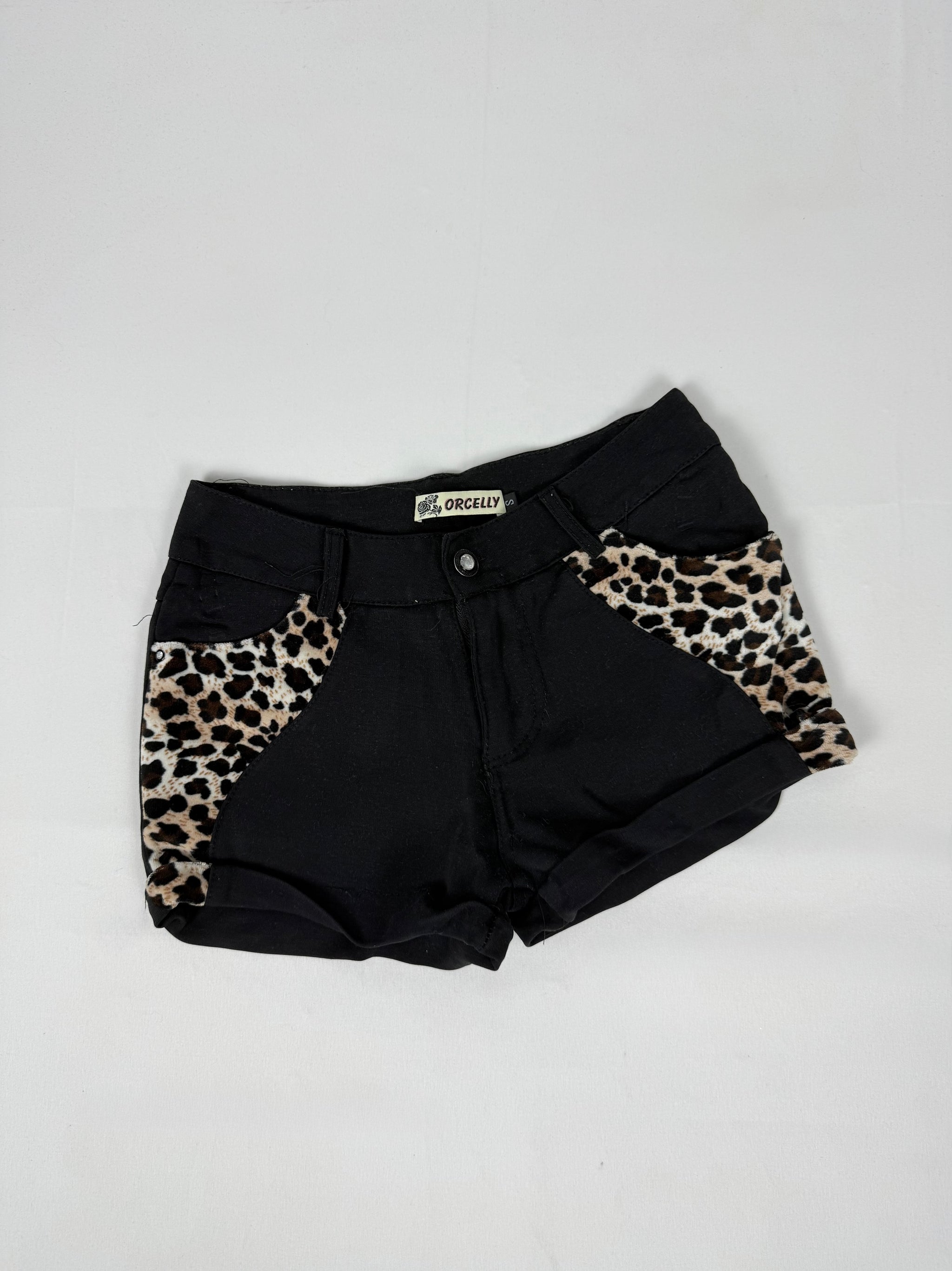 Black animal print stretchy low rise mini short (S)