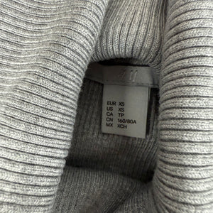 Grey ribbed turtleneck jumper (XS/S)
