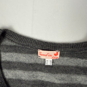 Grey striped V neck wool jumper (M)