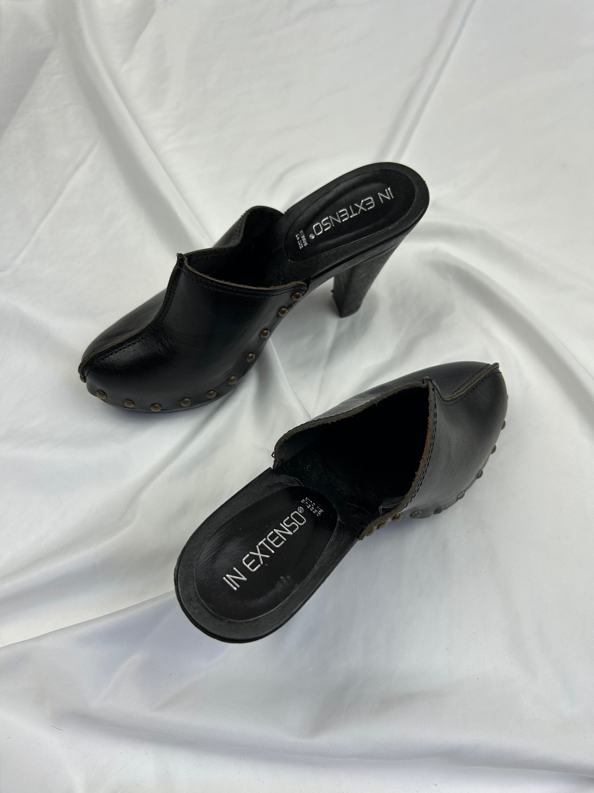 Black 100% leather clogs heels (38)