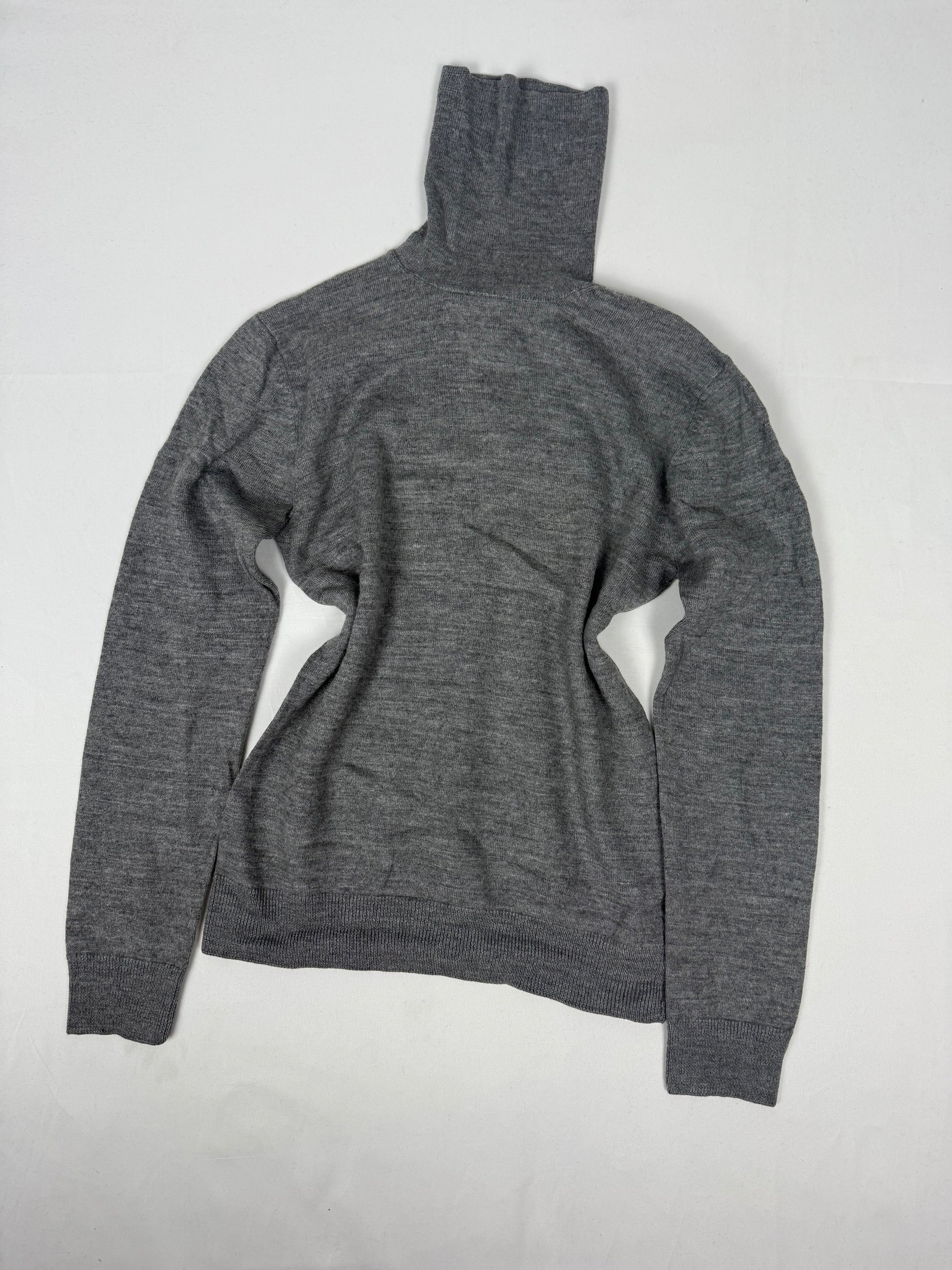 Grey turtleneck wool jumper (S/M)