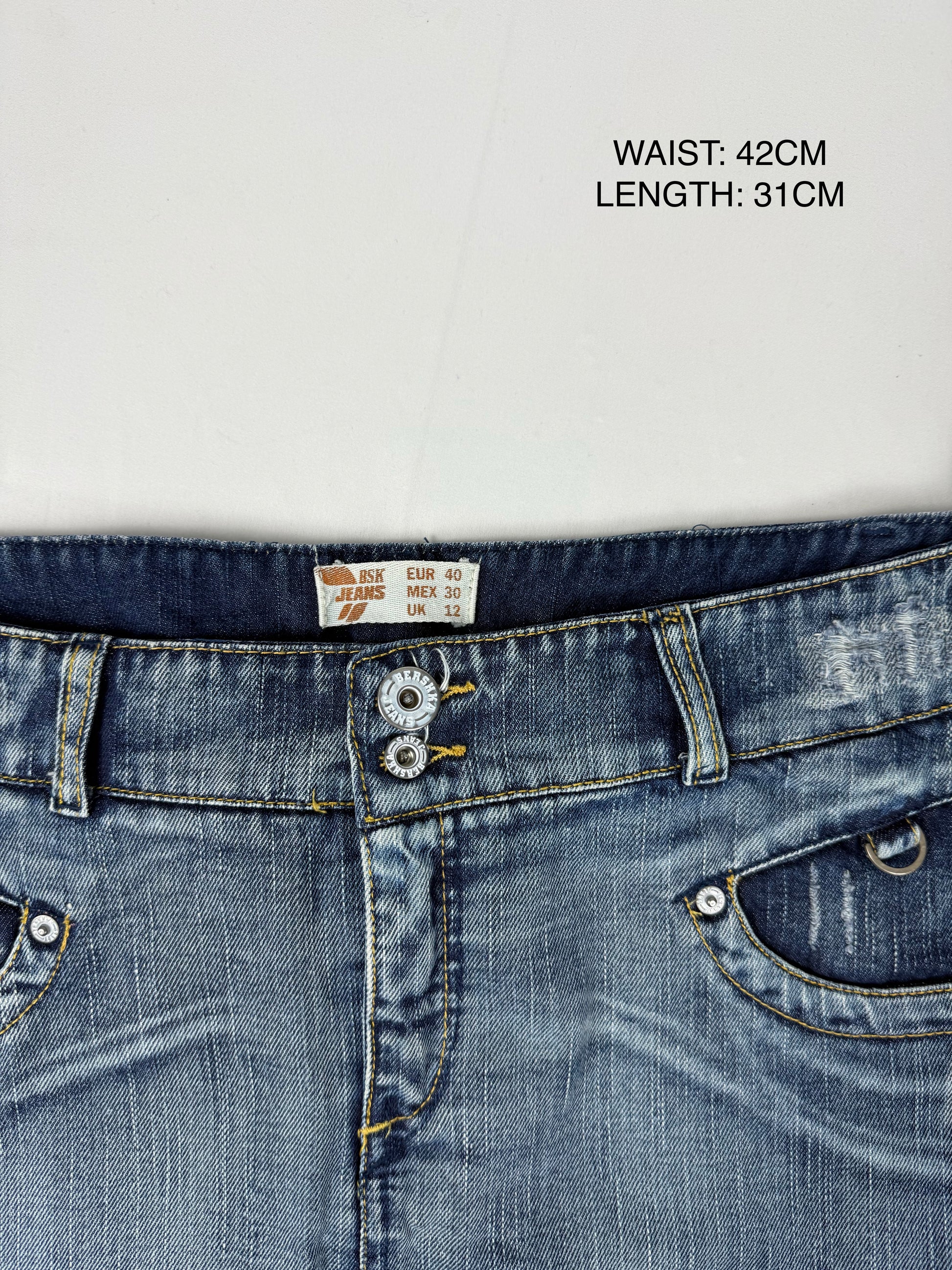 Blue low rise denim mini skirt (L)