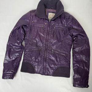 Purple tight fit puffer jacket (S)