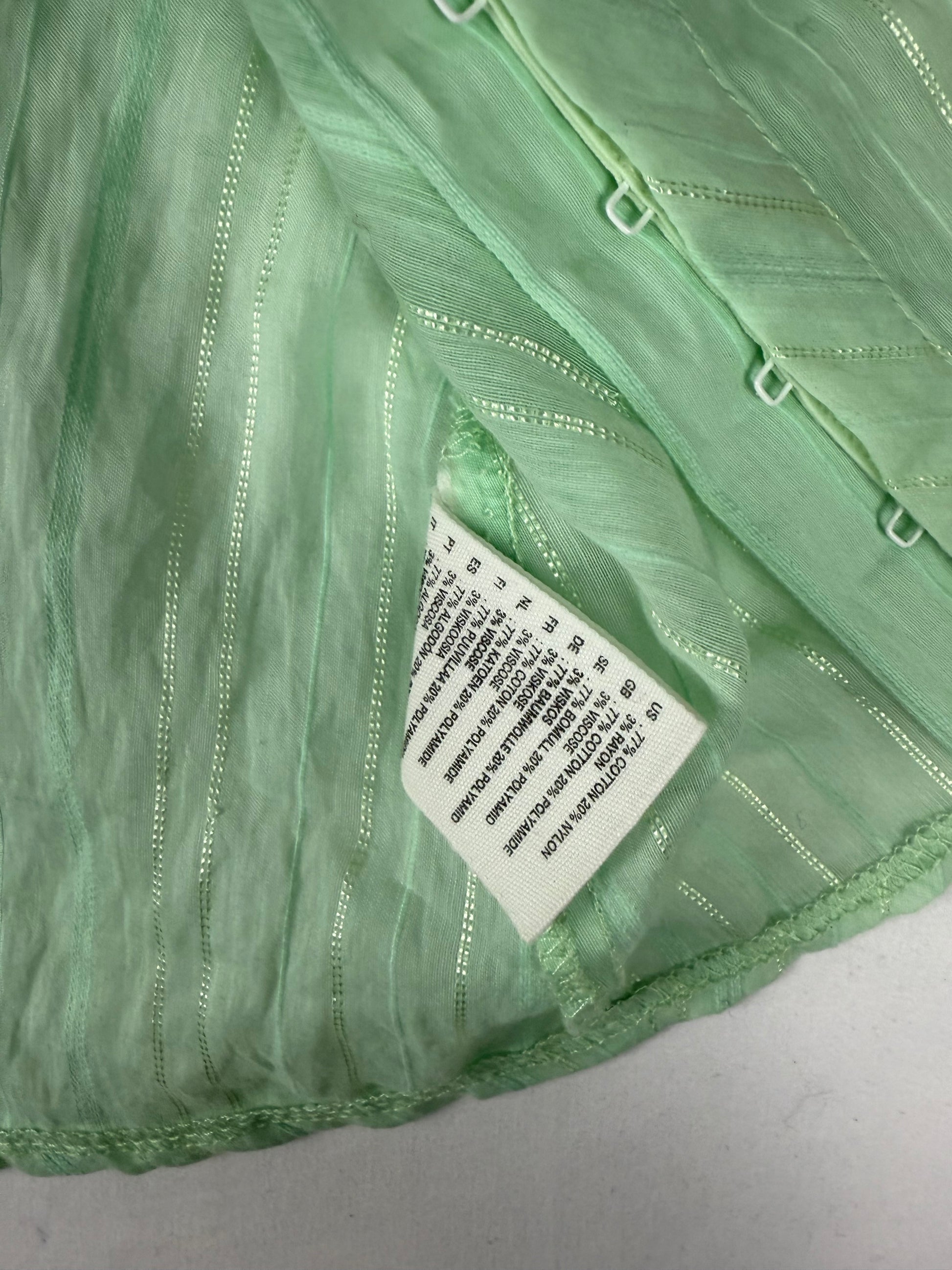 Green tight fit polo neck short sleeves shirt (S)