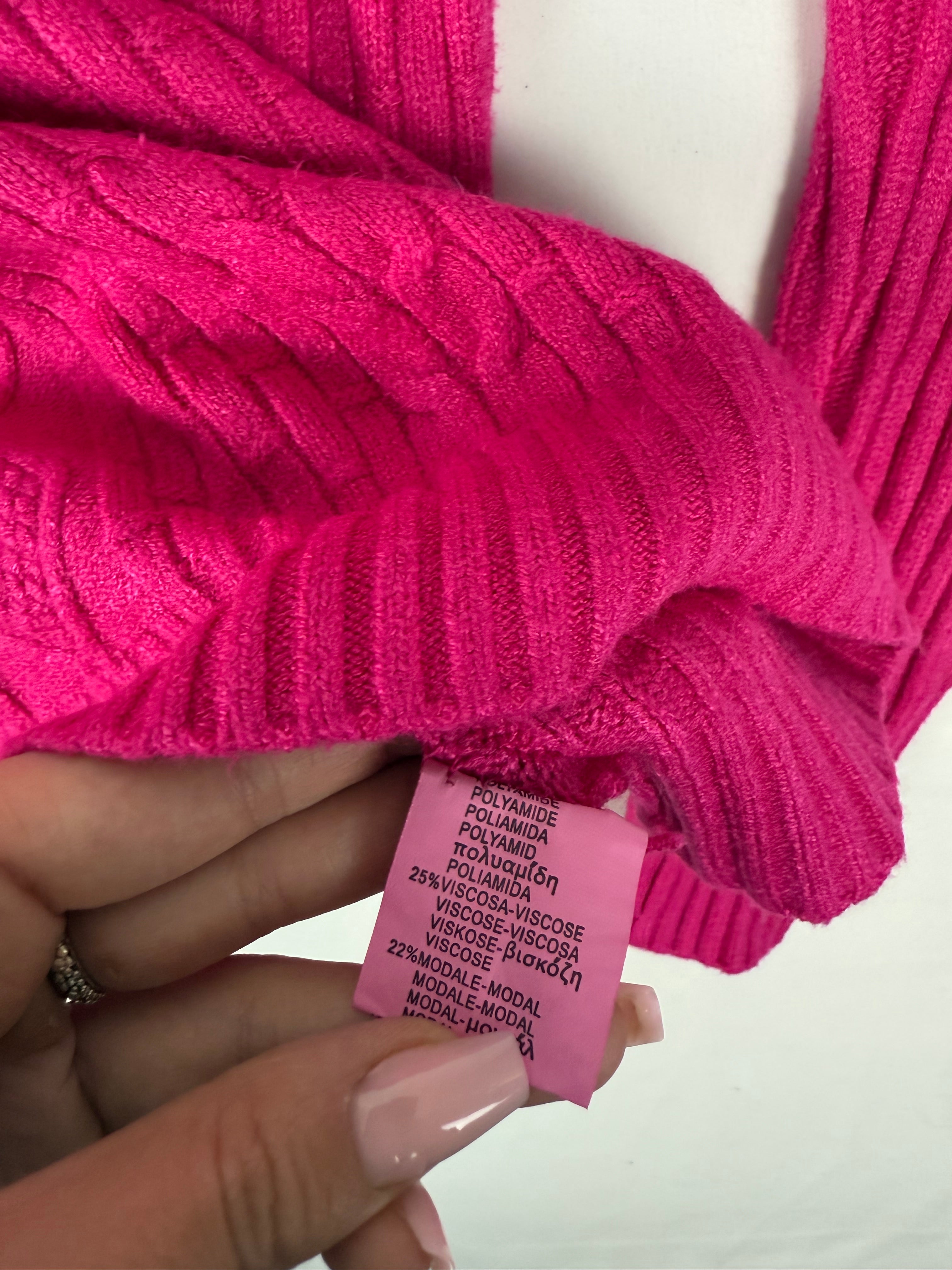 Pink turtleneck jumper (S/M)