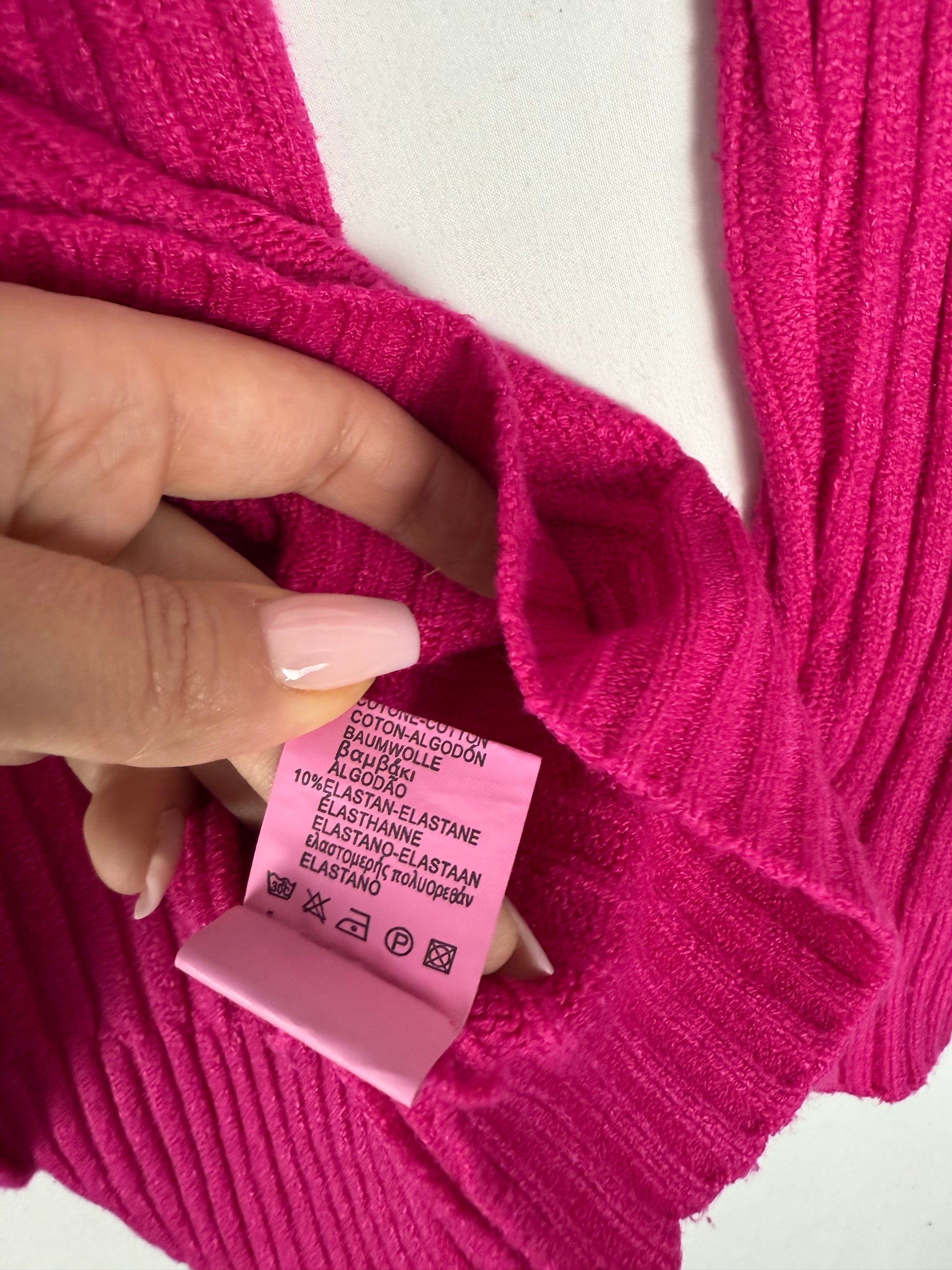 Pink turtleneck jumper (S/M)