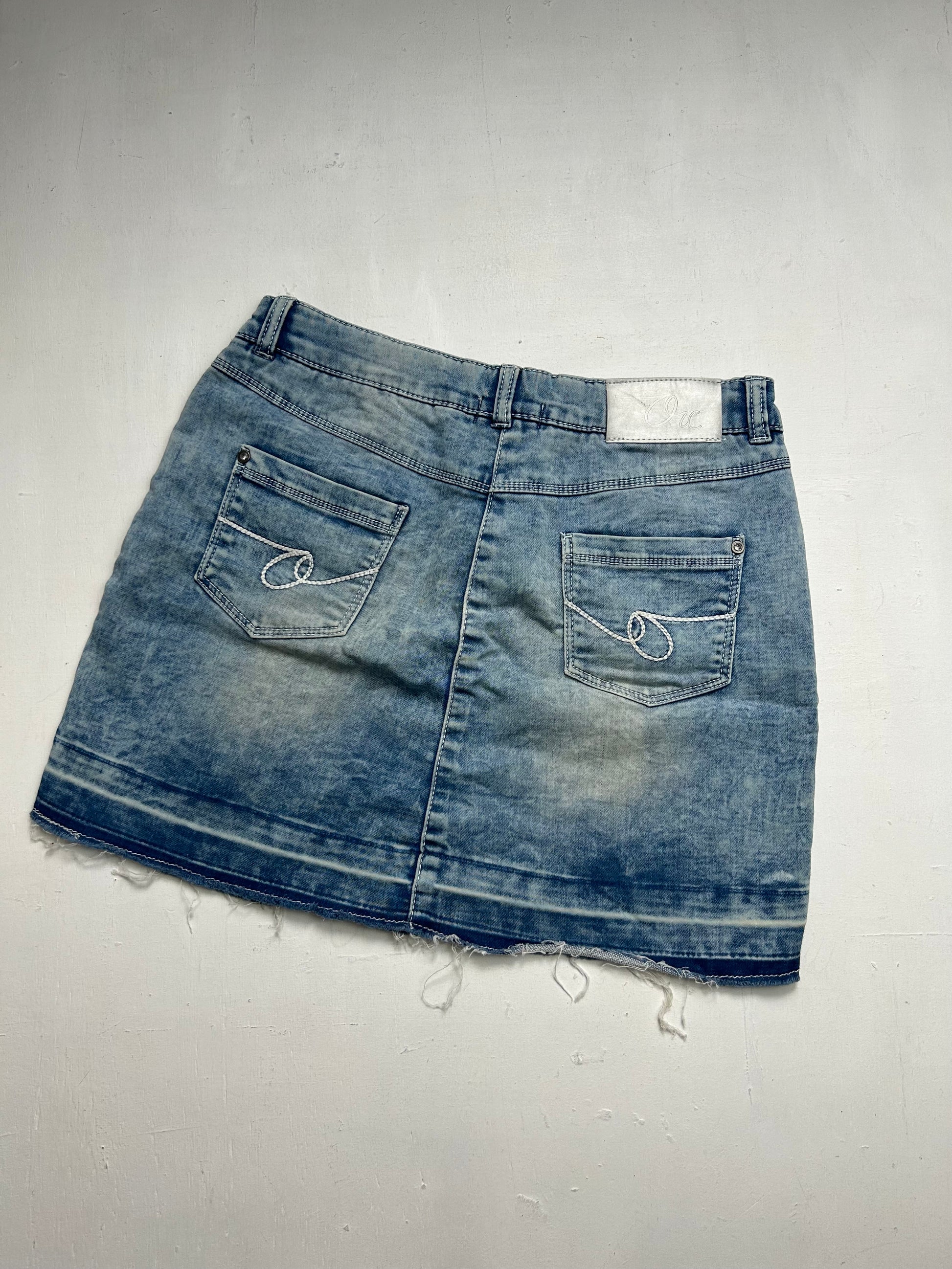 Blue denim low rise y2k 90s vintage mini skirt (XS)