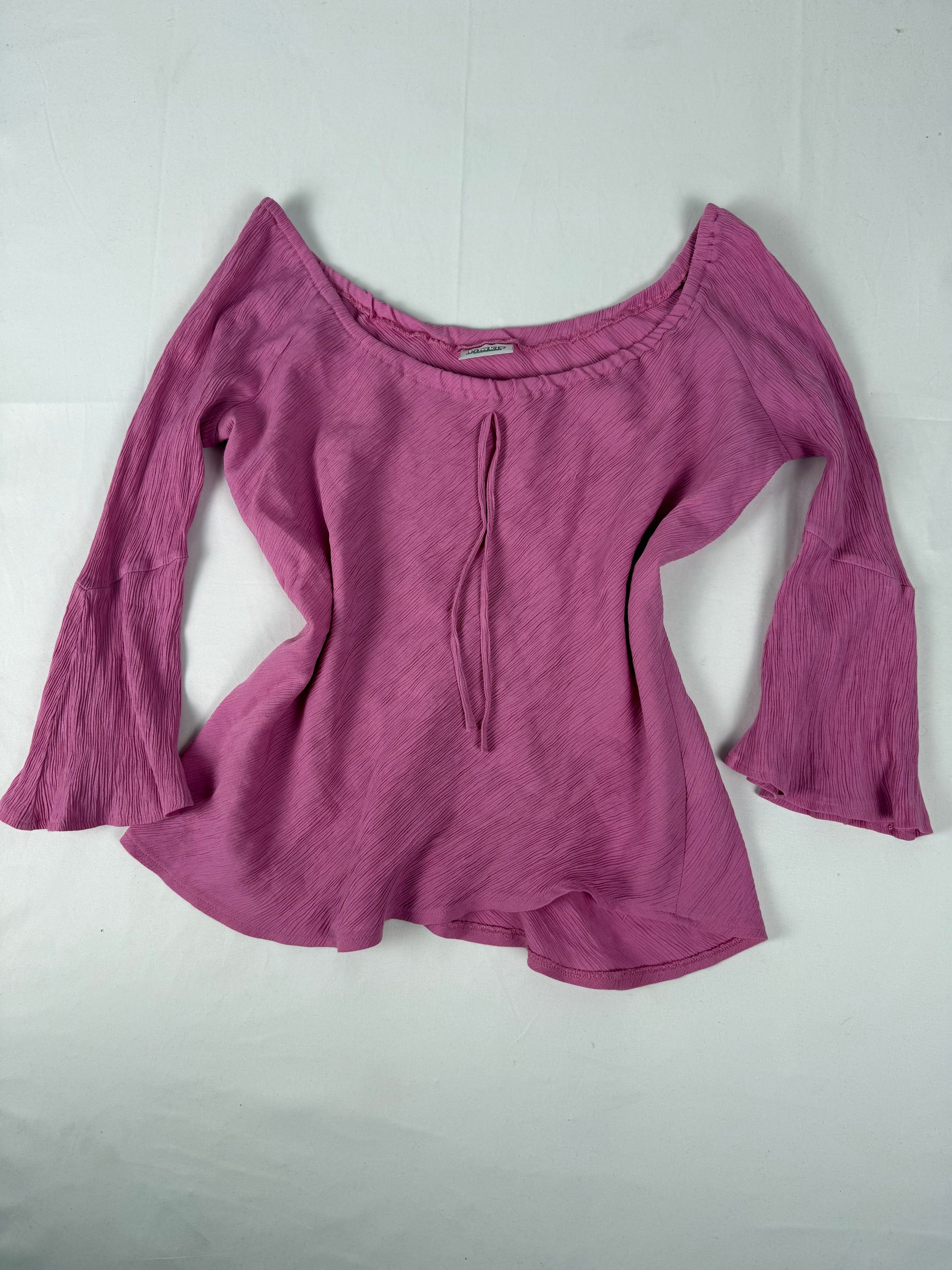 Pink off shoulders long sleeves top (M/L)