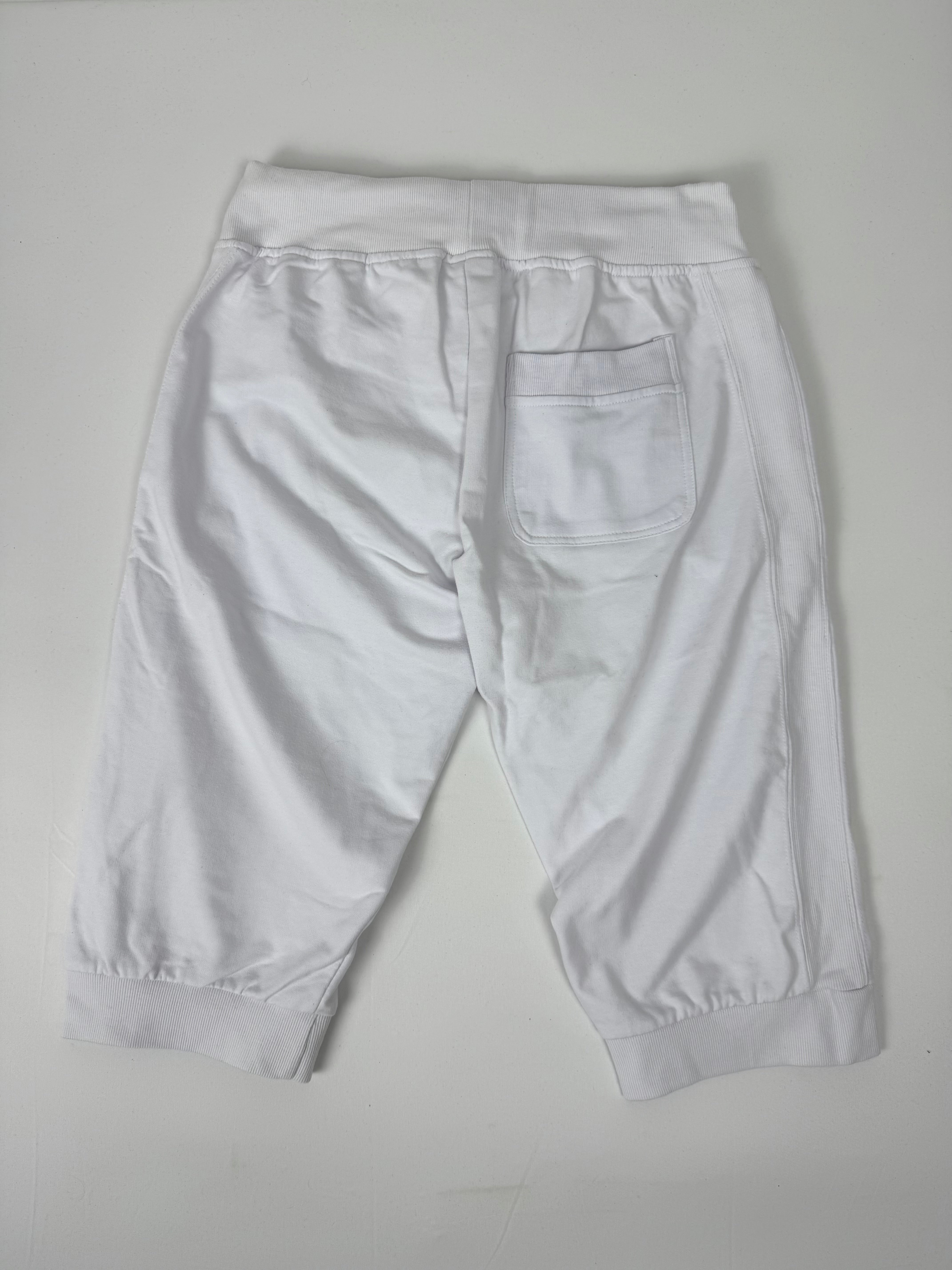 White activewear capri pants (M)
