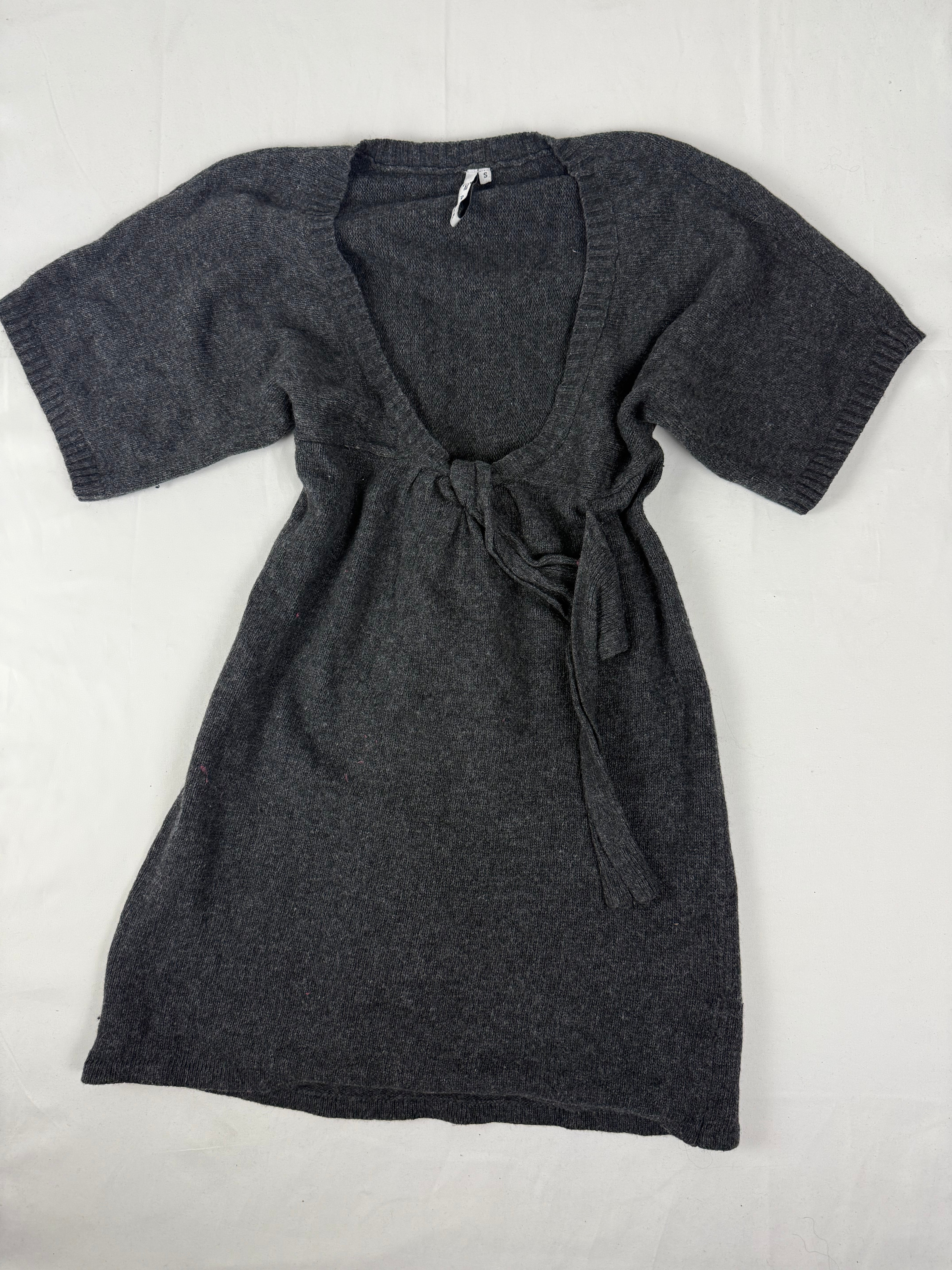 Grey short sleeves tie up knitted mini dress (S/M)